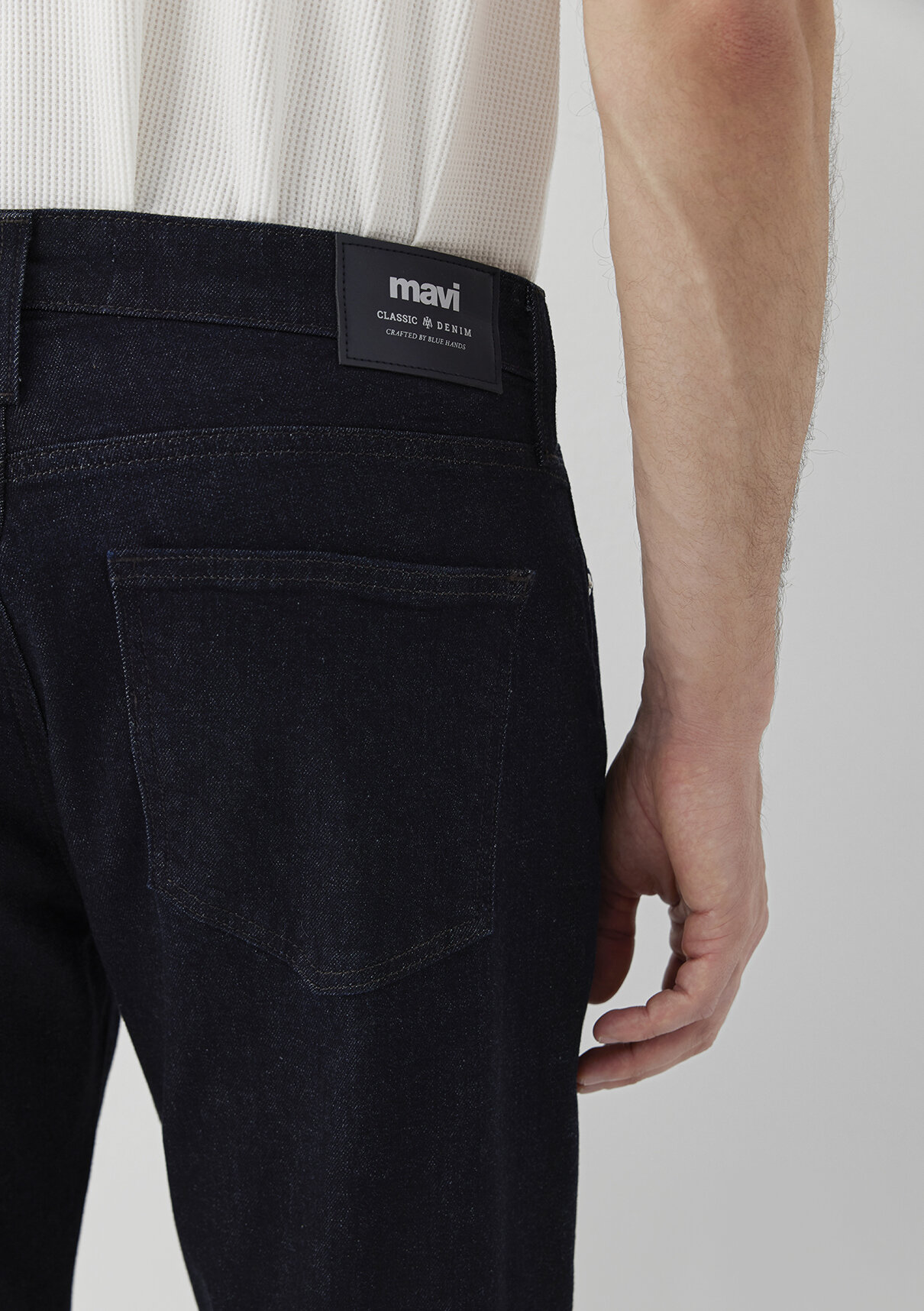 Mavi Classic Denim Rinse Jean Pantolon görsel 8