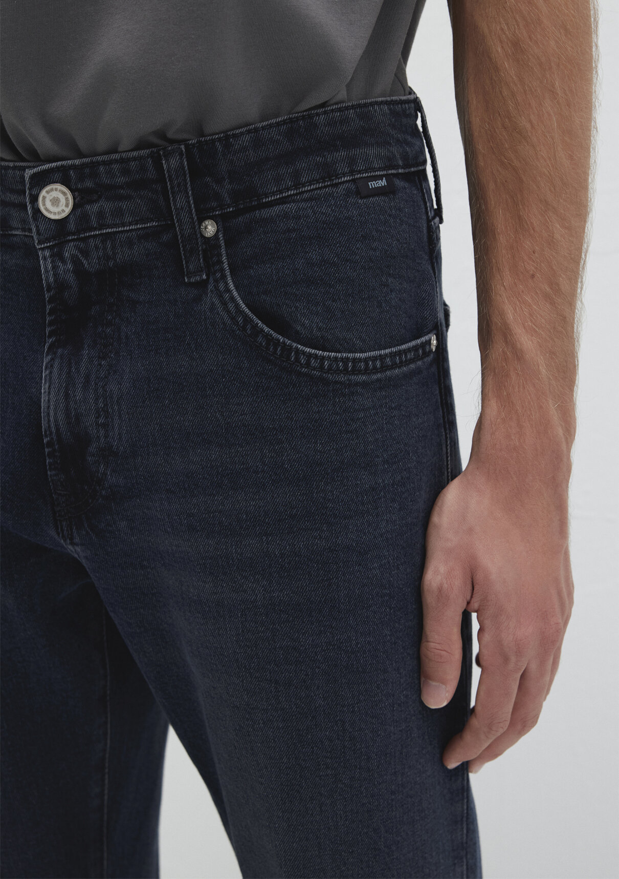 Mavi Classic Denim Koyu Mürekkep Mavisi Jean Pantolon görsel 7