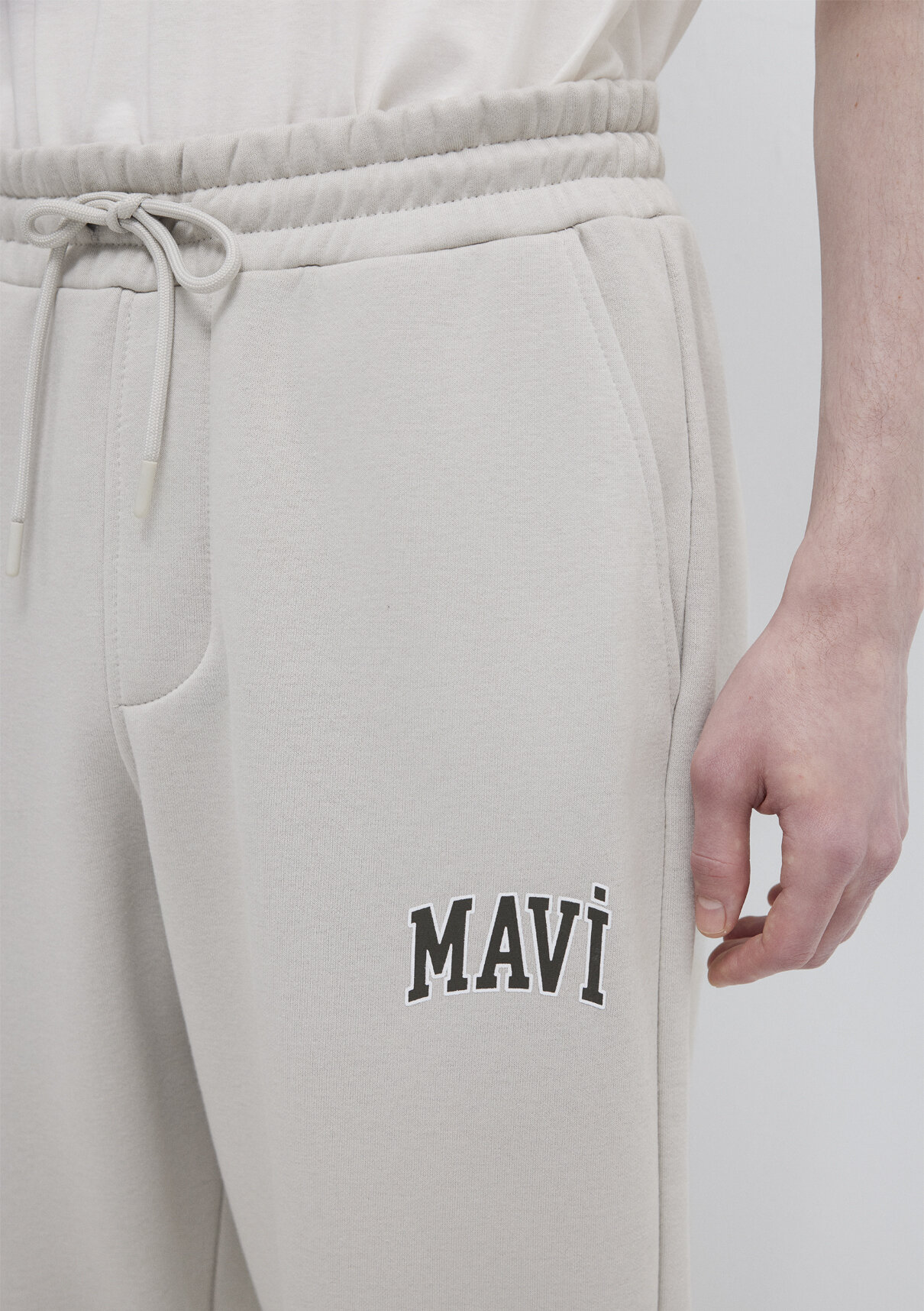 Mavi Logo Baskılı Gri Eşofman Altı görsel 7
