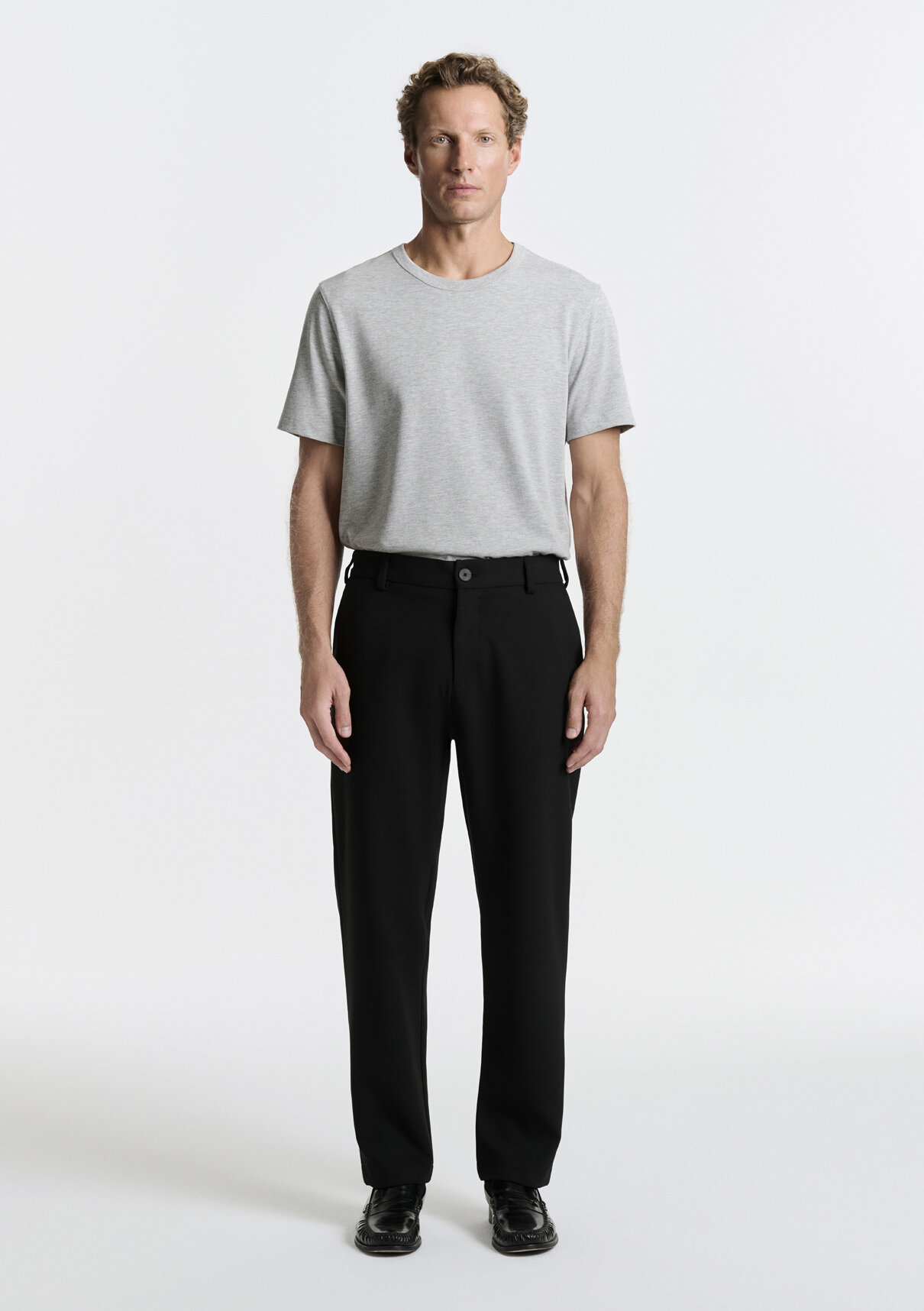 Mavi Siyah Pantolon görsel 3