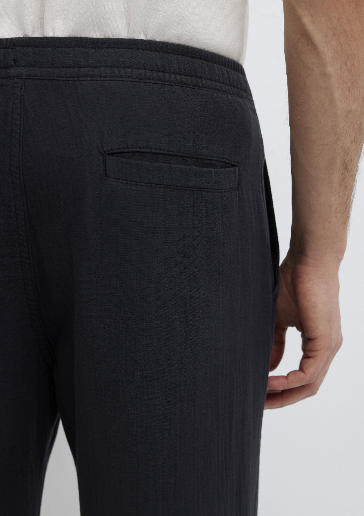 Mavi Beli Lastikli Müslin Siyah Jogger Pantolon görsel 8