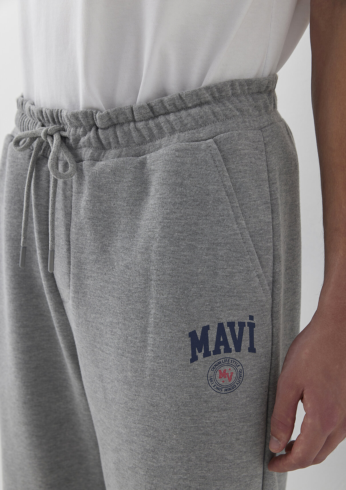 Mavi Logo Baskılı Gri Eşofman Altı görsel 6
