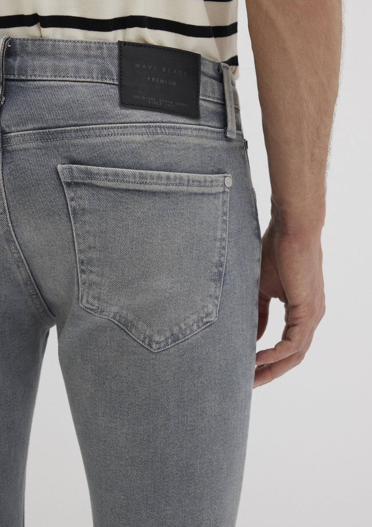 Mavi Black Açık Gri Smoke Jean Pantolon görsel 7