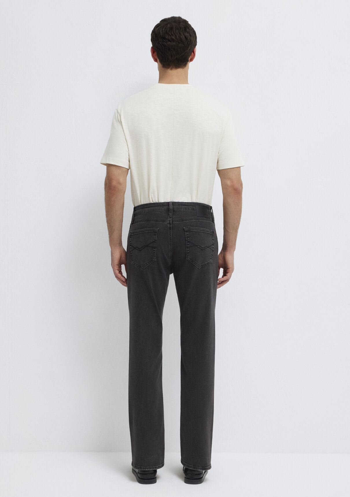 Mavi Koyu Gri Comfort Smoke Jean Pantolon görsel 5