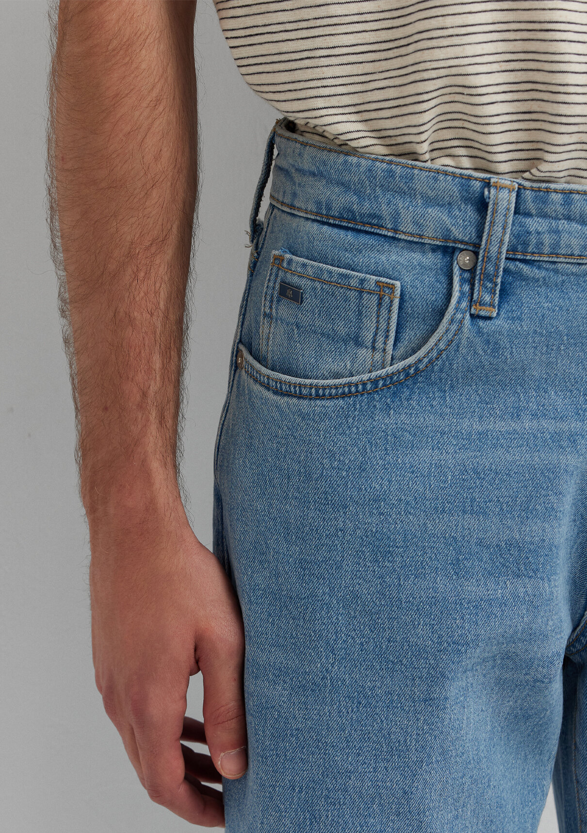 Mavi Classic Denim Açık Gök Mavisi Jean Pantolon görsel 7