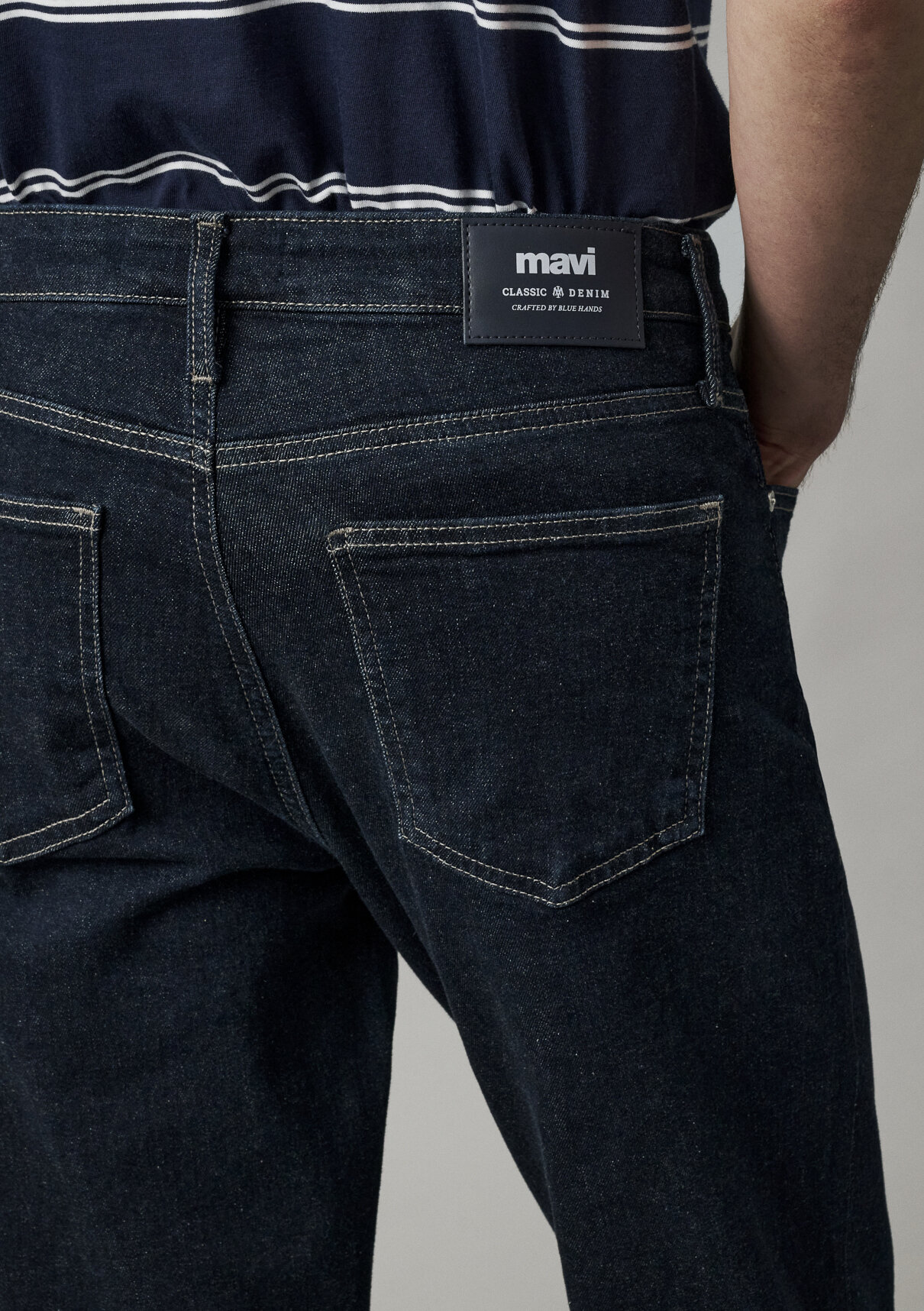 Mavi Classic Denim Rinse Jean Pantolon görsel 8