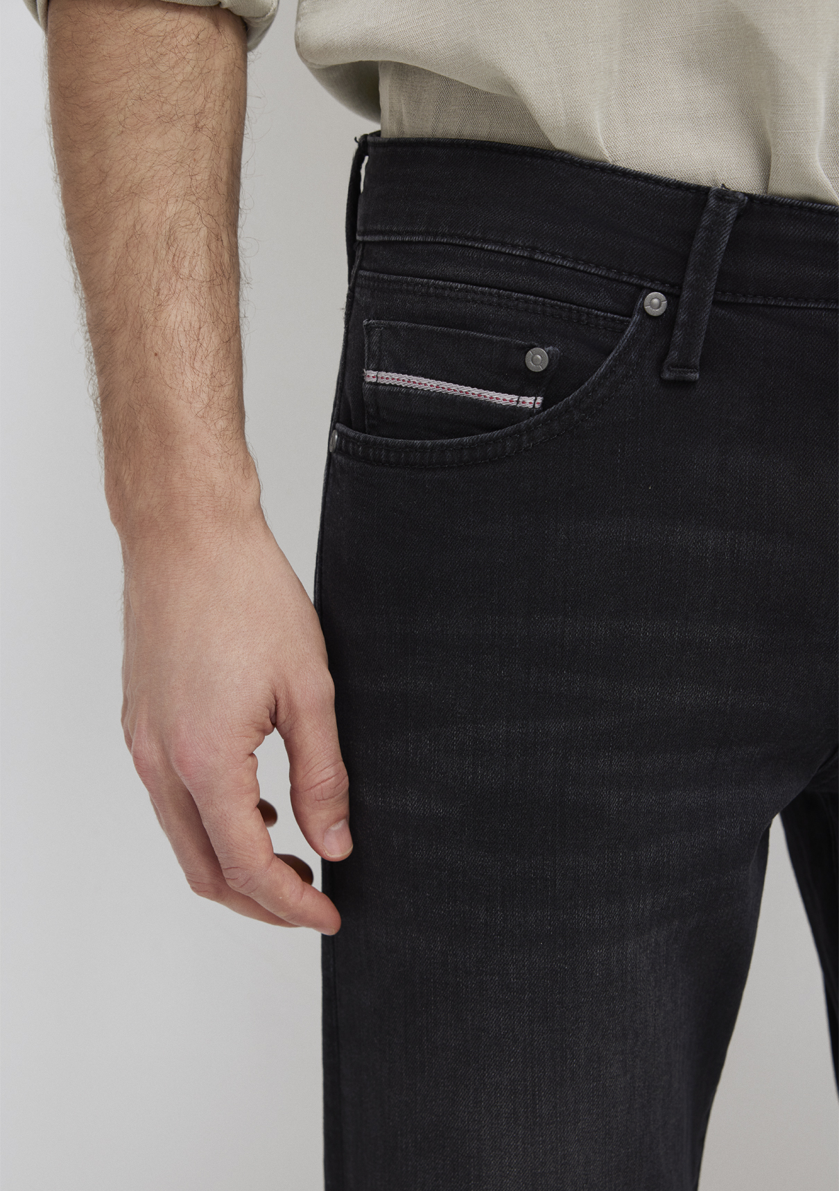 Mavi Premium Koyu Gri Jean Pantolon görsel 7