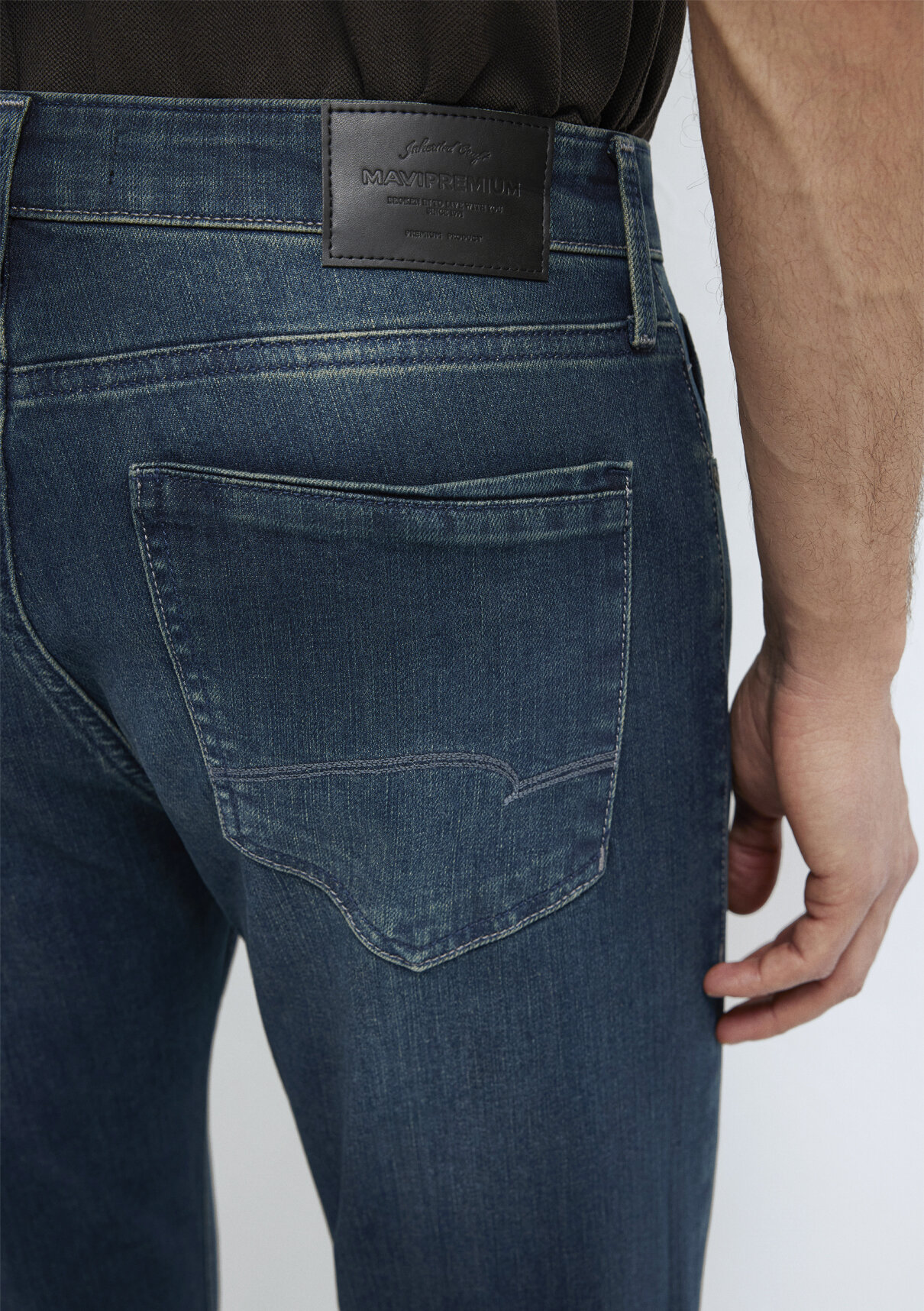 Mavi Premium Koyu Mavi Jean Pantolon görsel 8