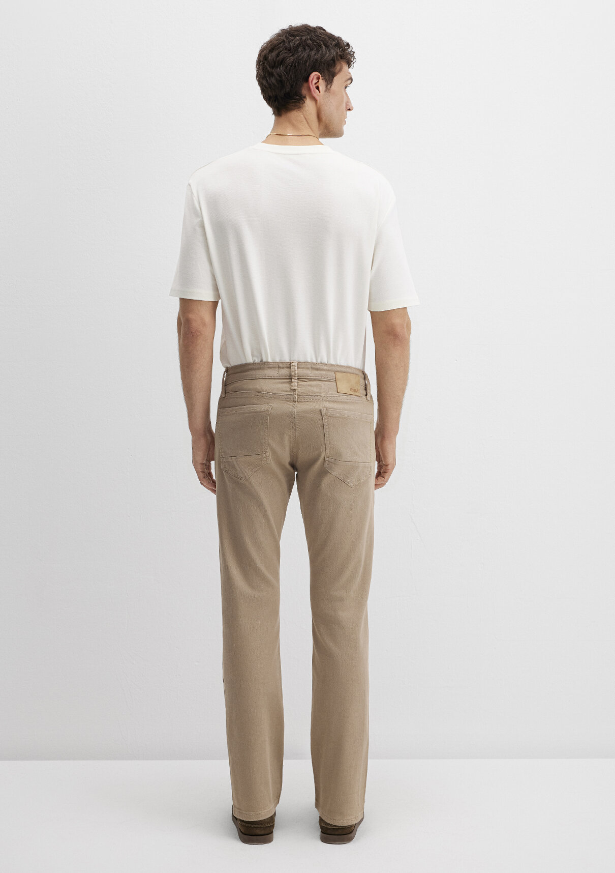 Mavi Hunter Koyu Bej Comfort Gabardin Pantolon görsel 4