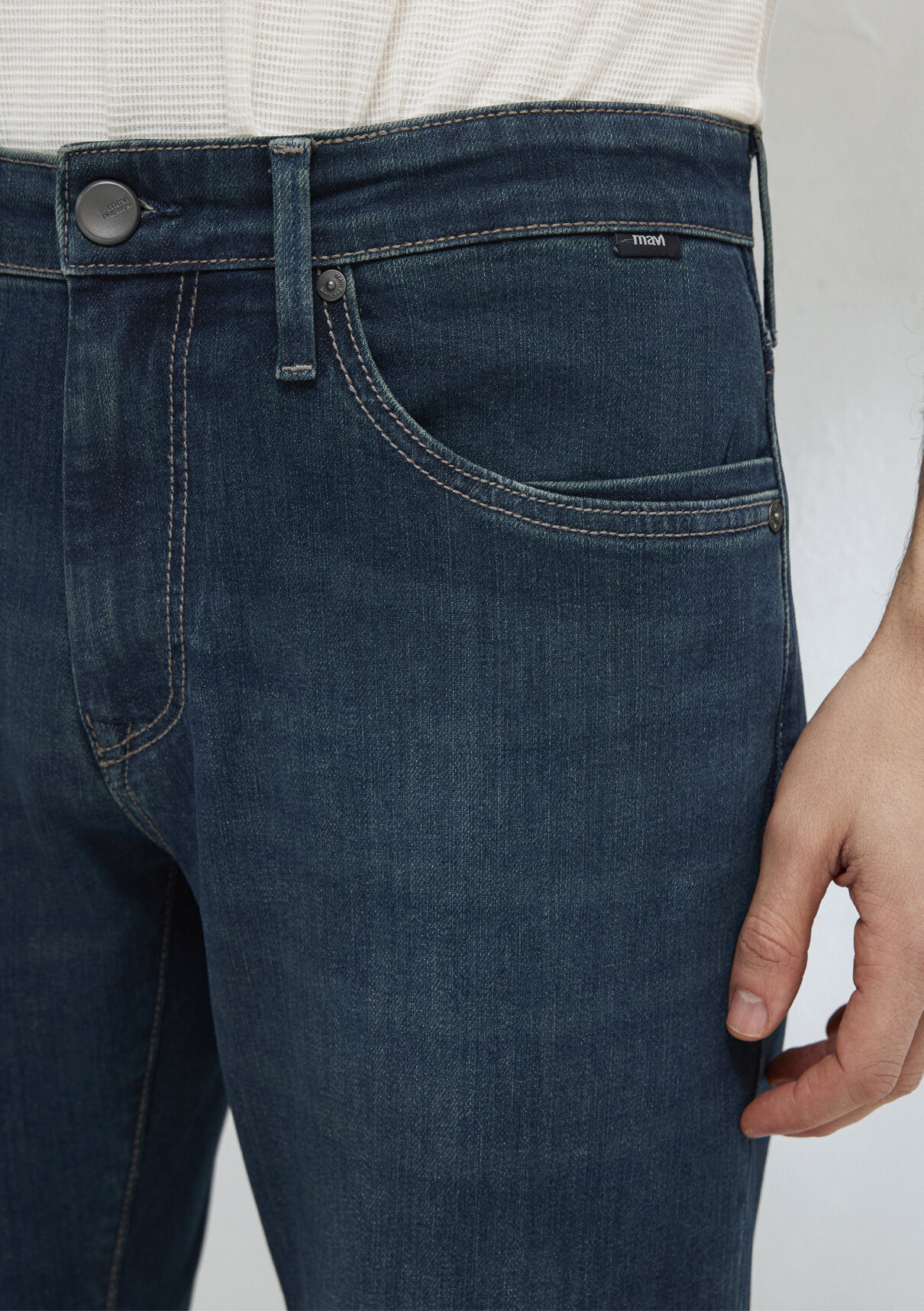 Mavi Premium Puslu Koyu Mavi Jean Pantolon görsel 6