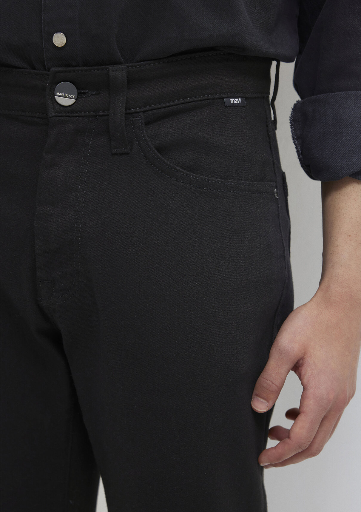 Mavi Black Siyah Jean Pantolon görsel 6