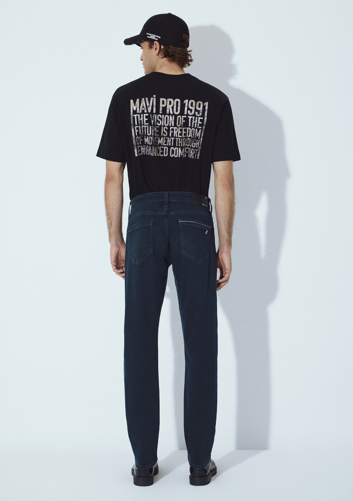 Mavi Pro Koyu Gölgeli Mavi Jean Pantolon görsel 4