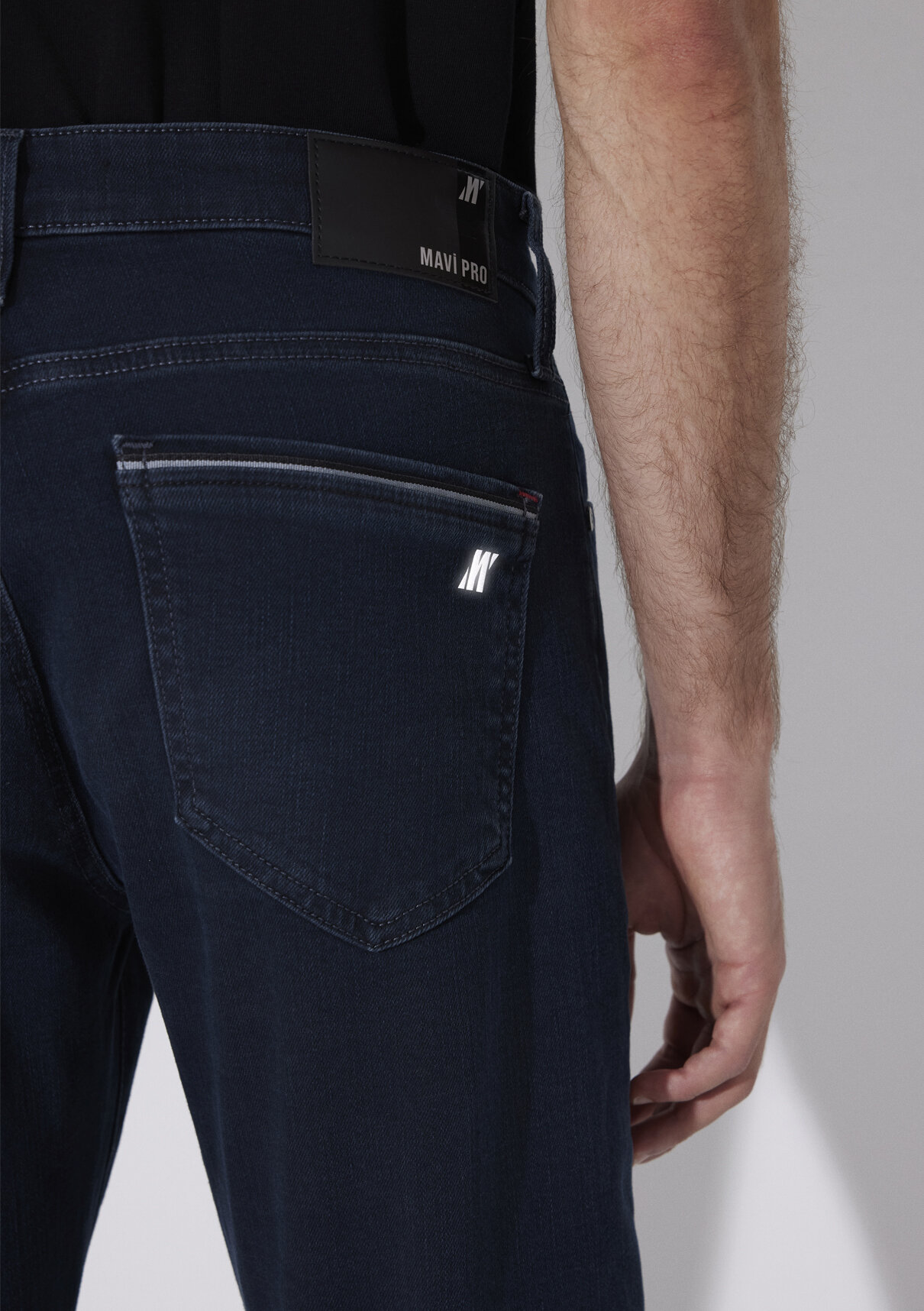 Mavi Pro Koyu Gölgeli Mavi Jean Pantolon görsel 7