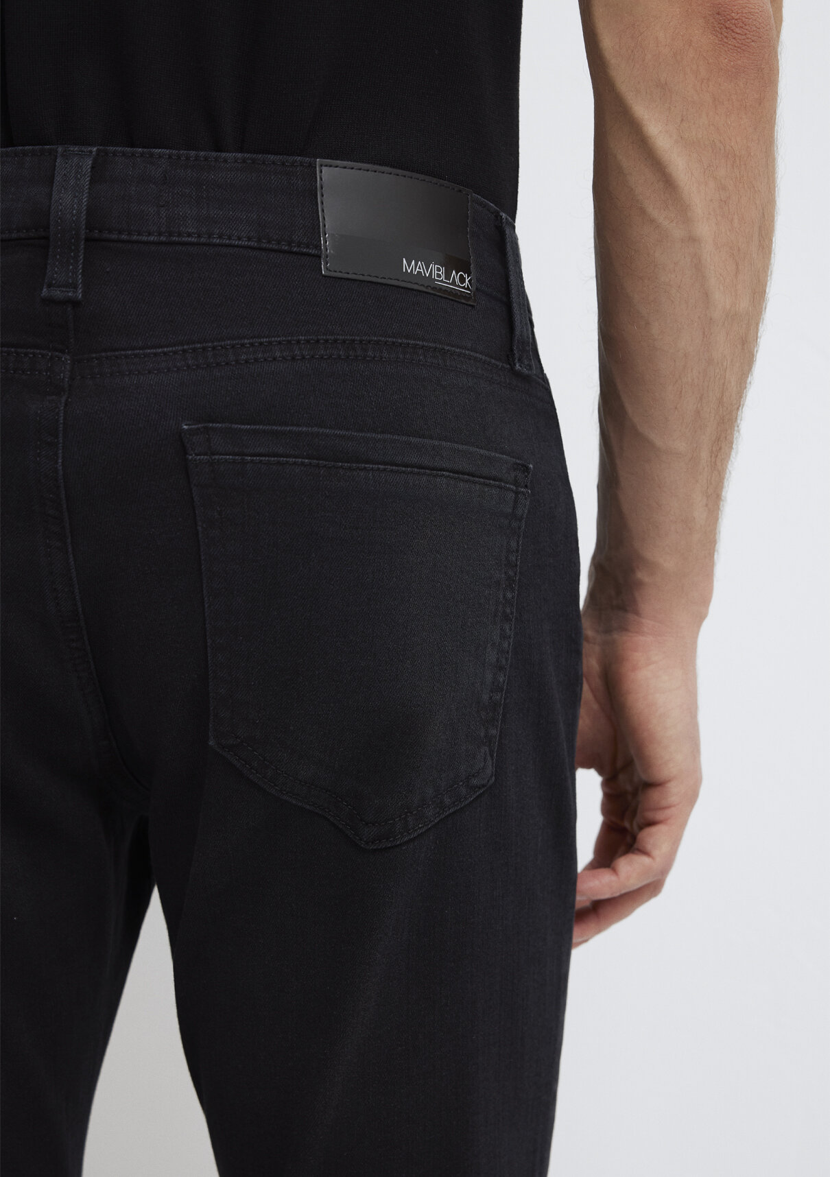 Mavi Black Koyu Dumanlı Smoke Jean Pantolon görsel 8