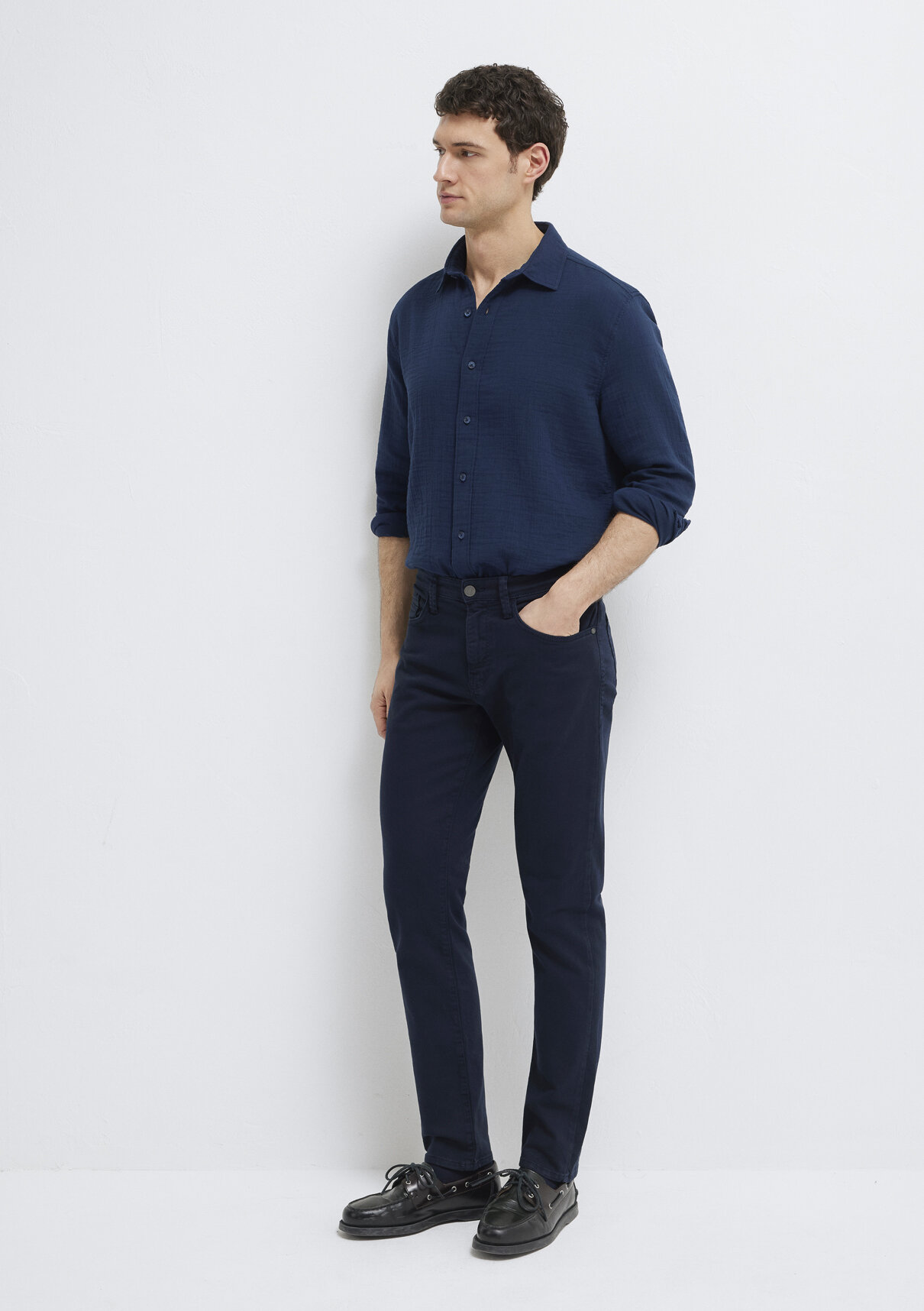 Mavi Marcus Koyu Lacivert Comfort Gabardin Pantolon görsel 2