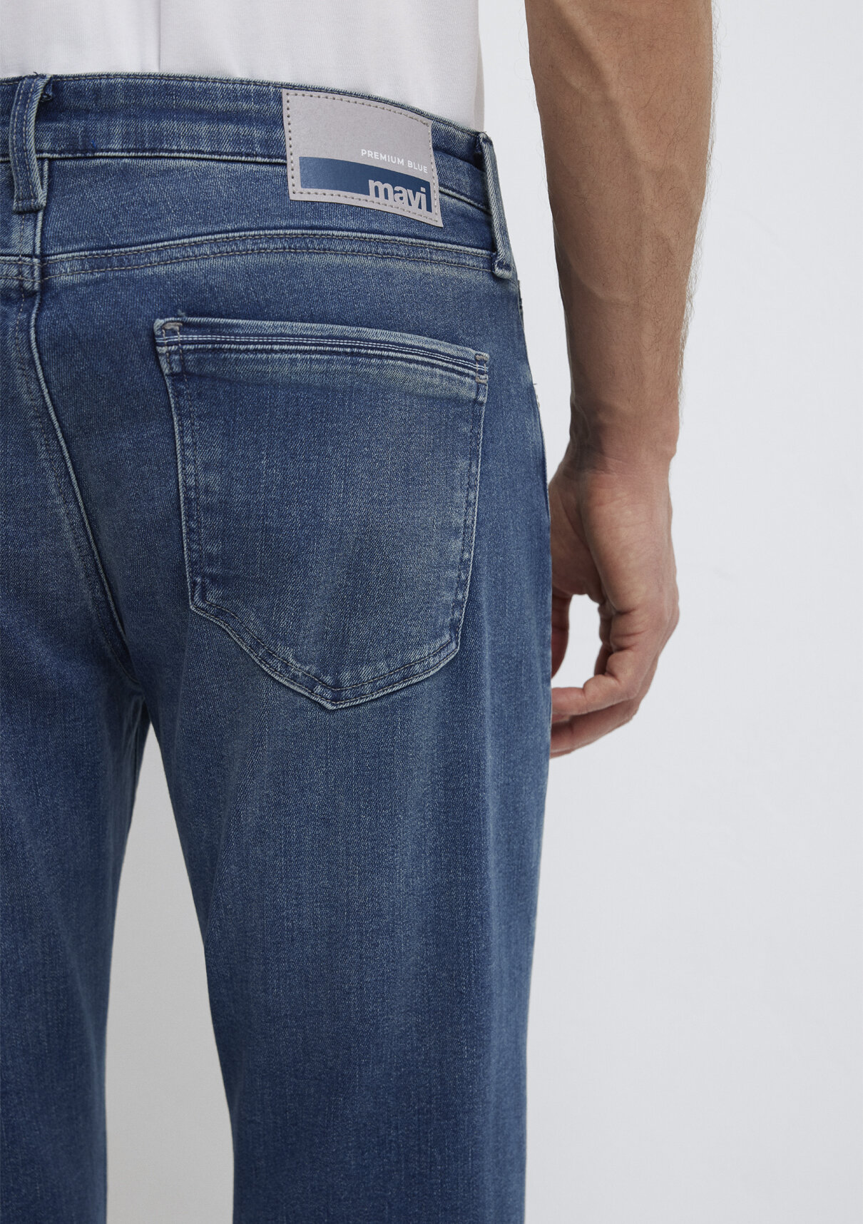 Mavi Premium Blue Vintage Koyu Mavi Jean Pantolon görsel 8