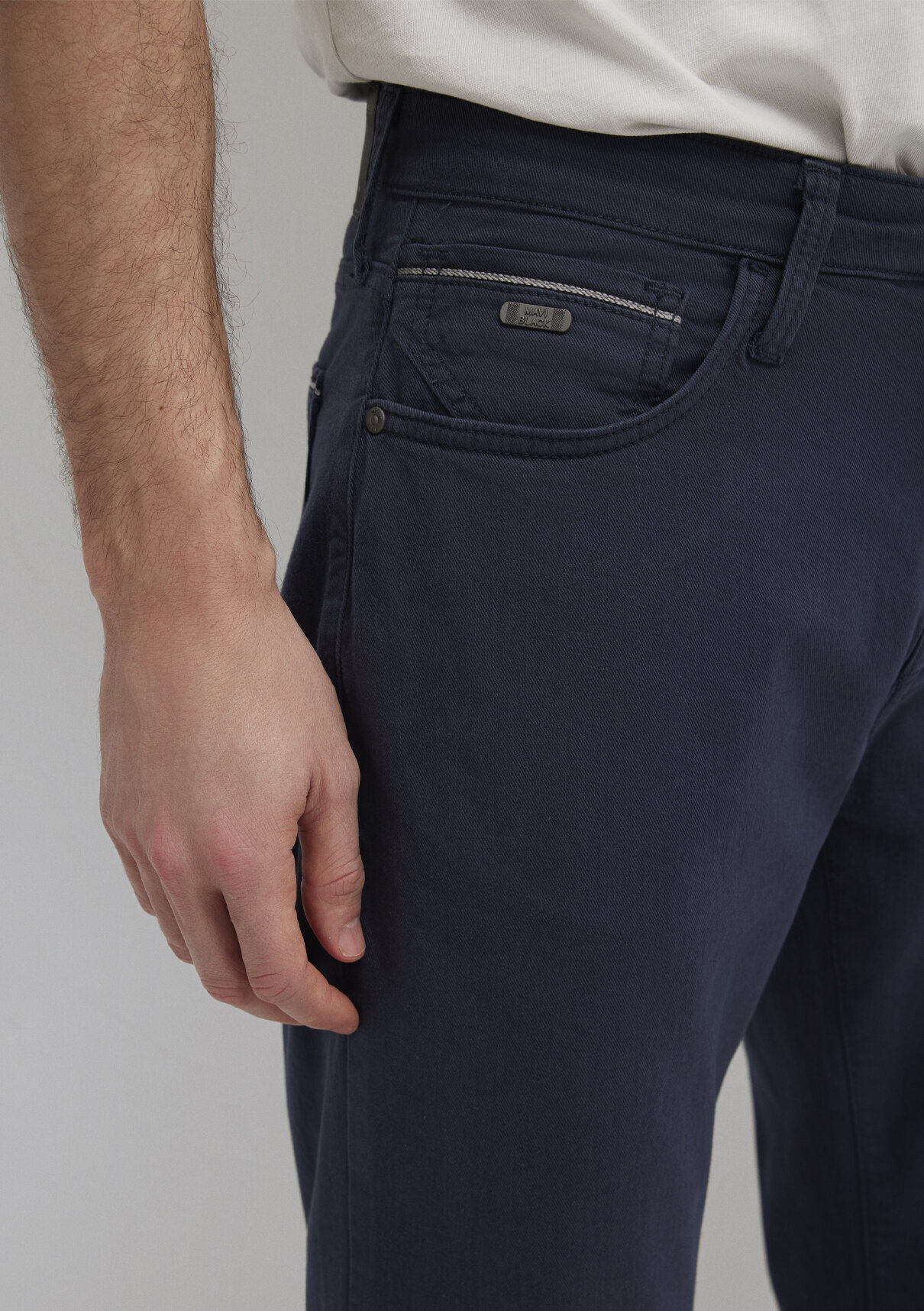 Mavi Marcus Mavi Black Lacivert Gabardin Pantolon görsel 7