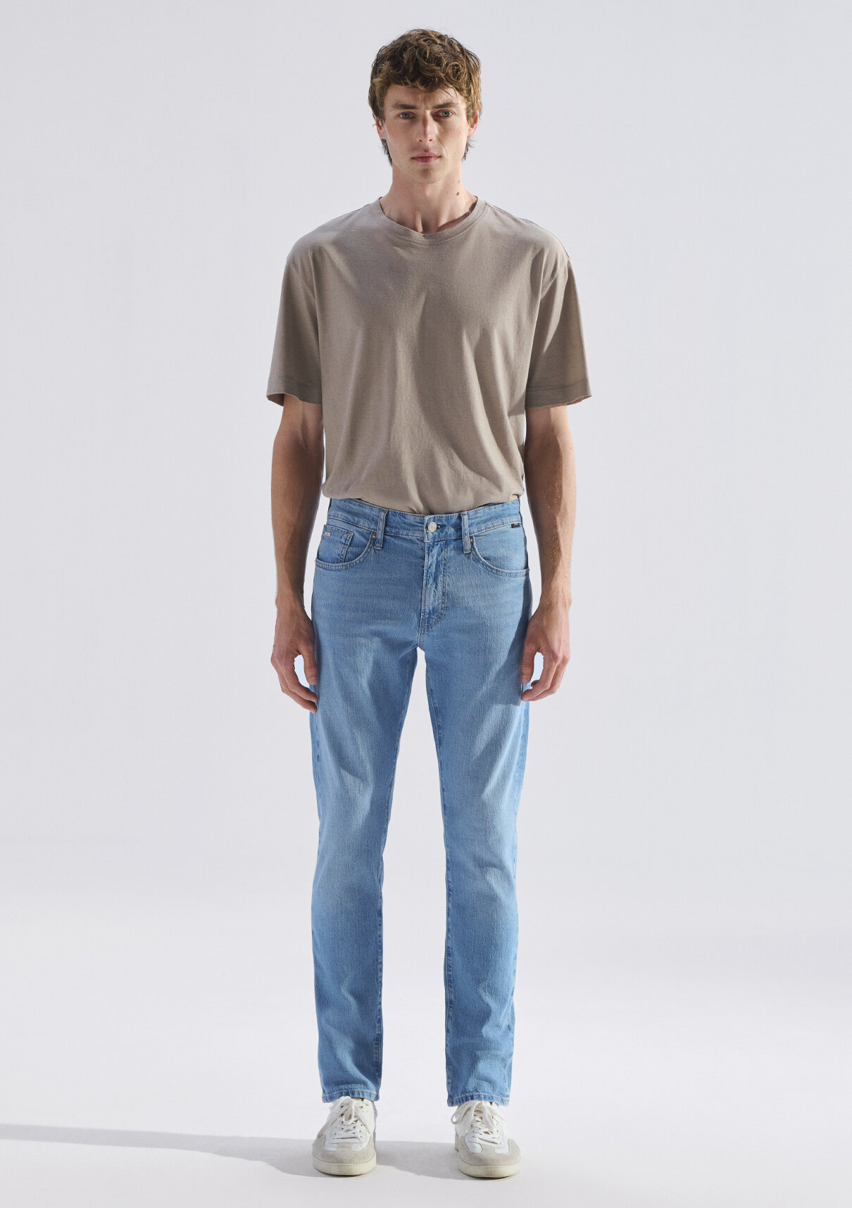 Mavi Classic Denim Puslu Açık Mavi Jean Pantolon görsel 2