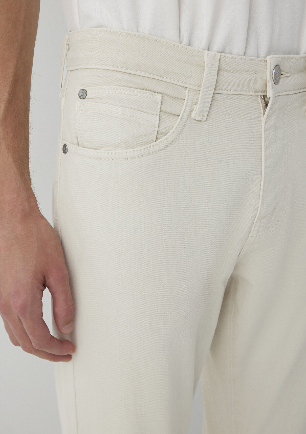Mavi Marcus Açık Bej Comfort Gabardin Pantolon görsel 7
