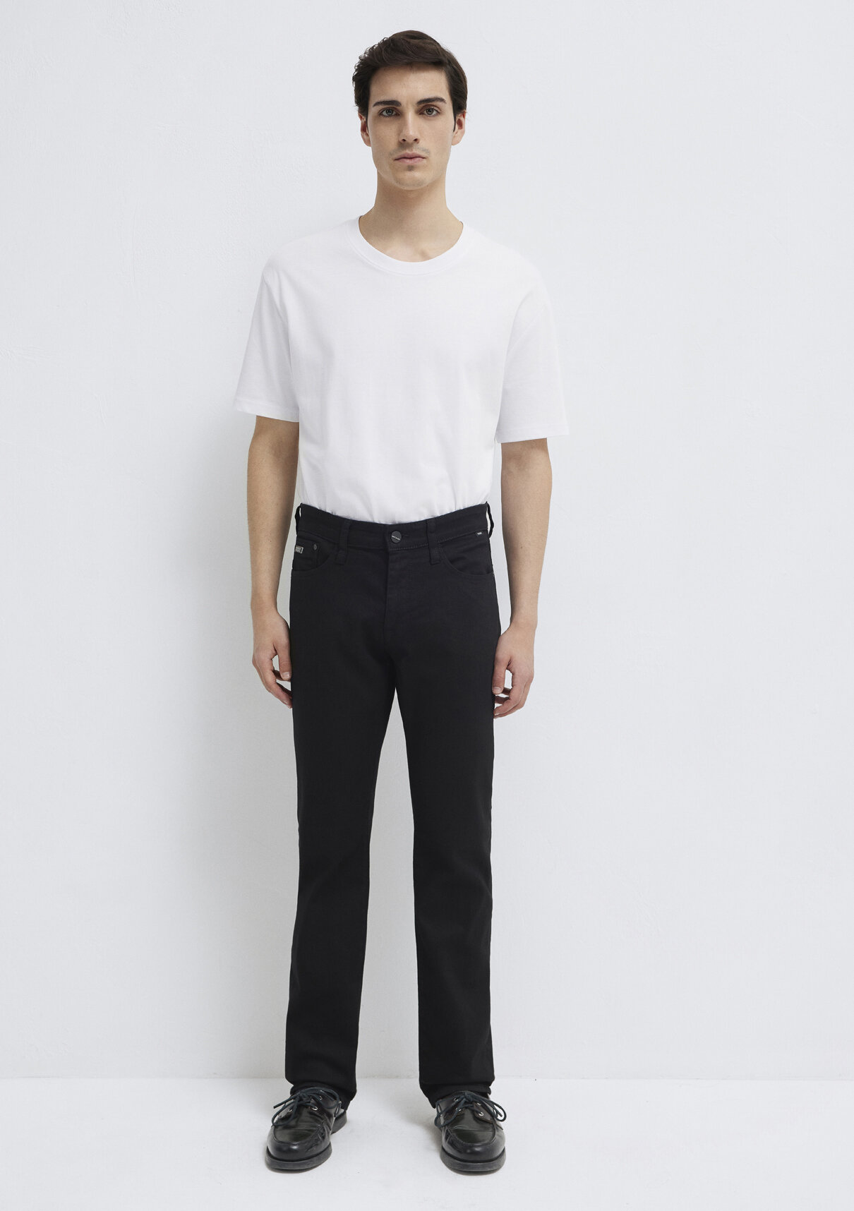 Mavi Black Siyah Jean Pantolon görsel 3