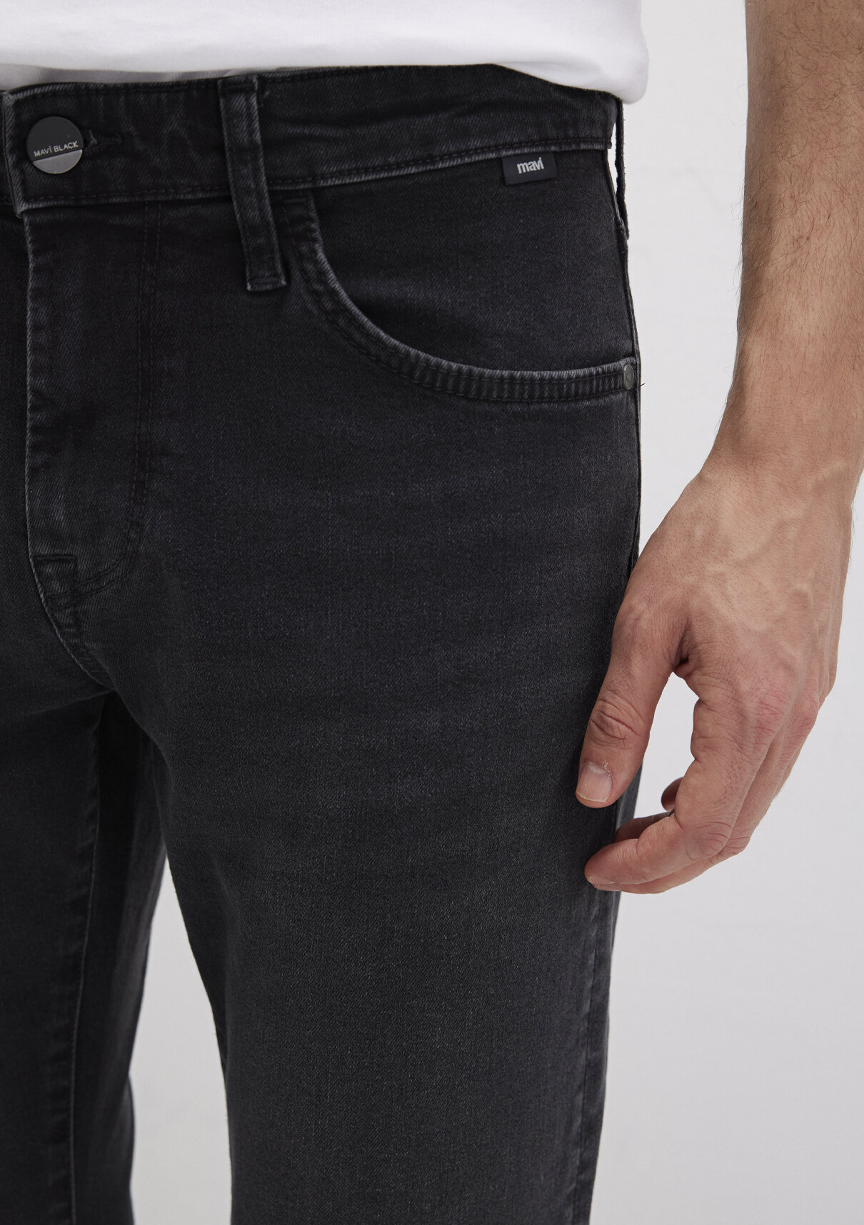 Mavi Black Duman Gri Jean Pantolon görsel 5