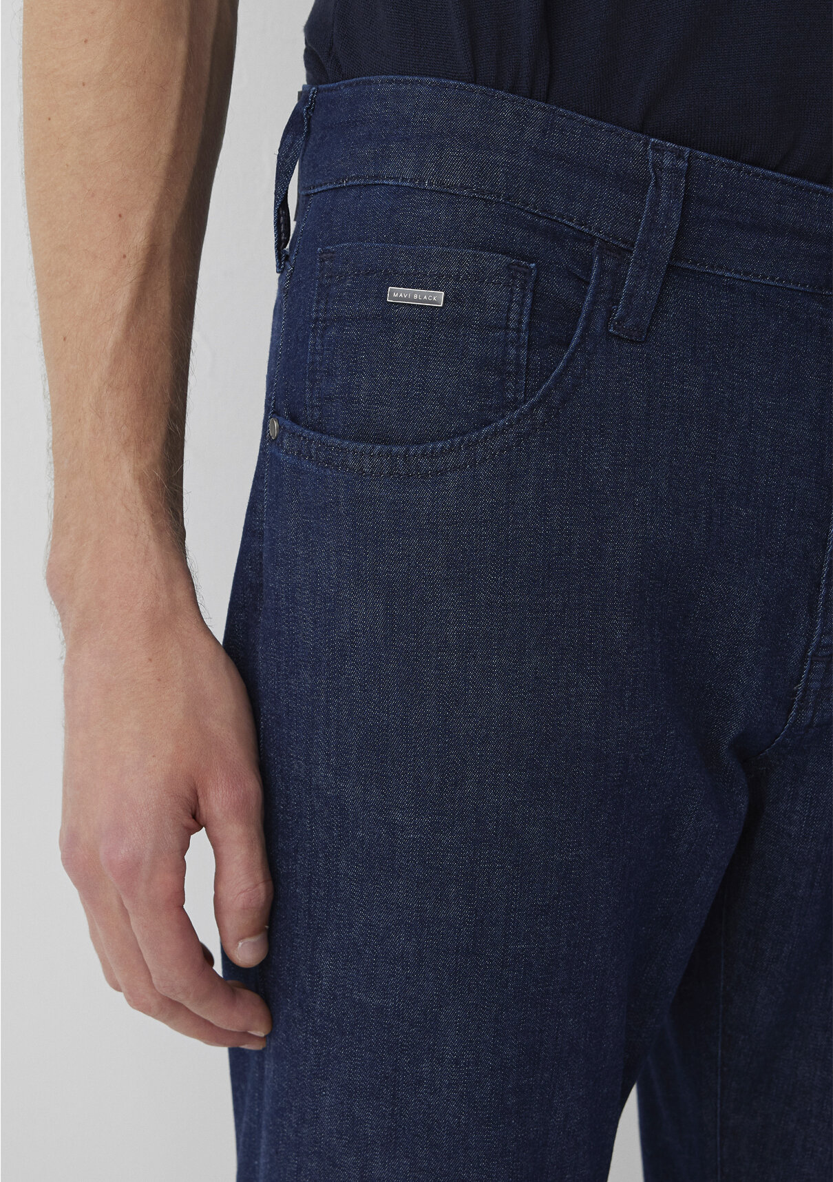 Mavi Black Rinse Jean Pantolon görsel 7