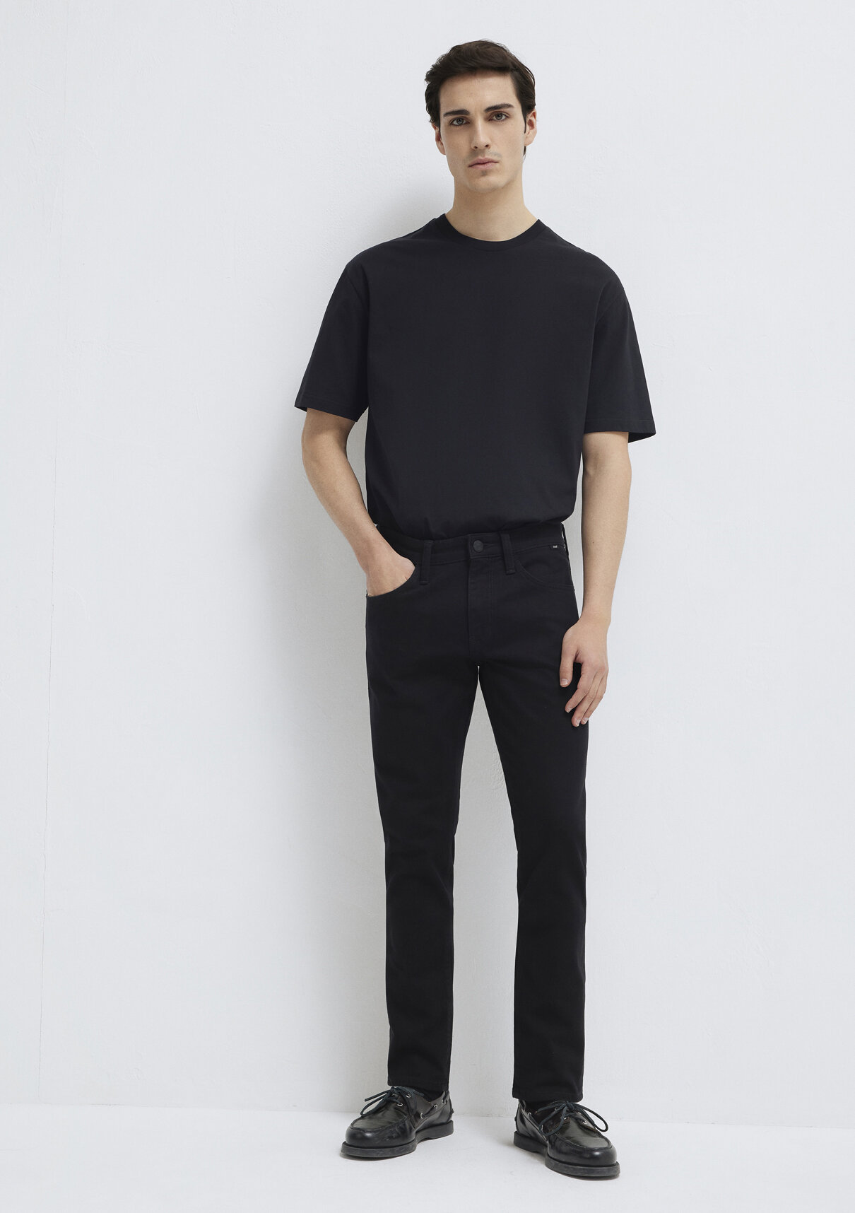 Mavi Siyah Comfort Jean Pantolon görsel 2