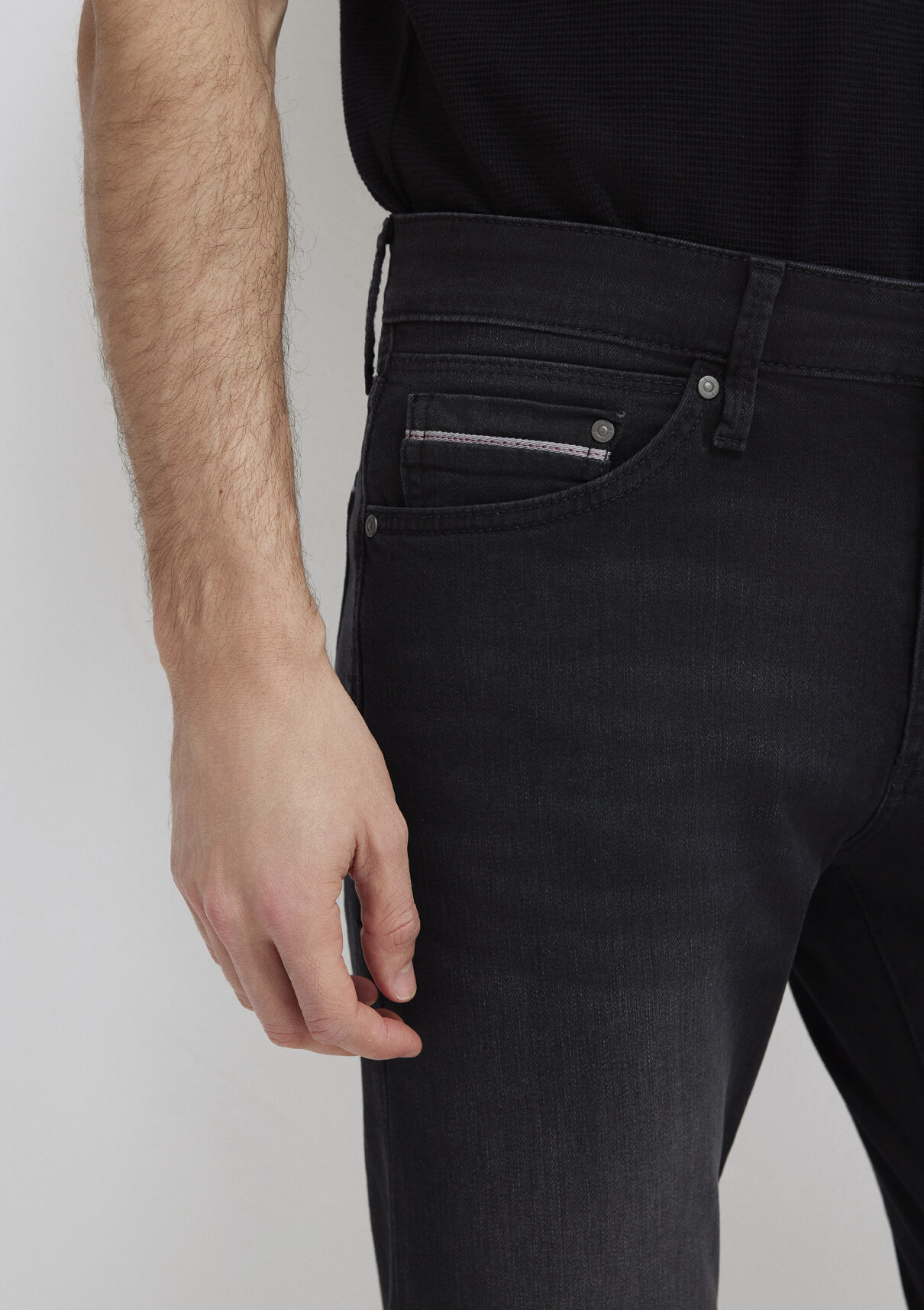 Mavi Premium Koyu Gri Jean Pantolon görsel 8