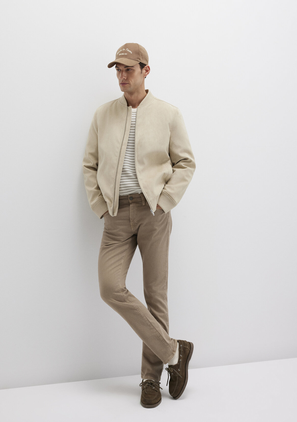 Mavi Jake Koyu Bej Comfort Gabardin Pantolon