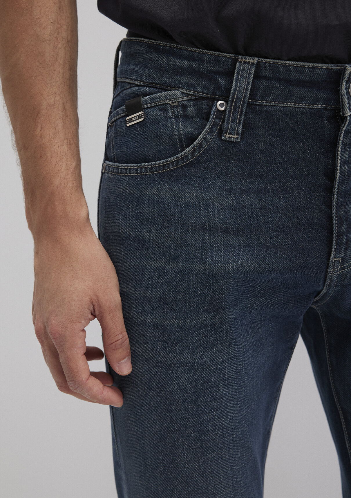 Mavi Pro Koyu Puslu Comfort Jean Pantolon görsel 6
