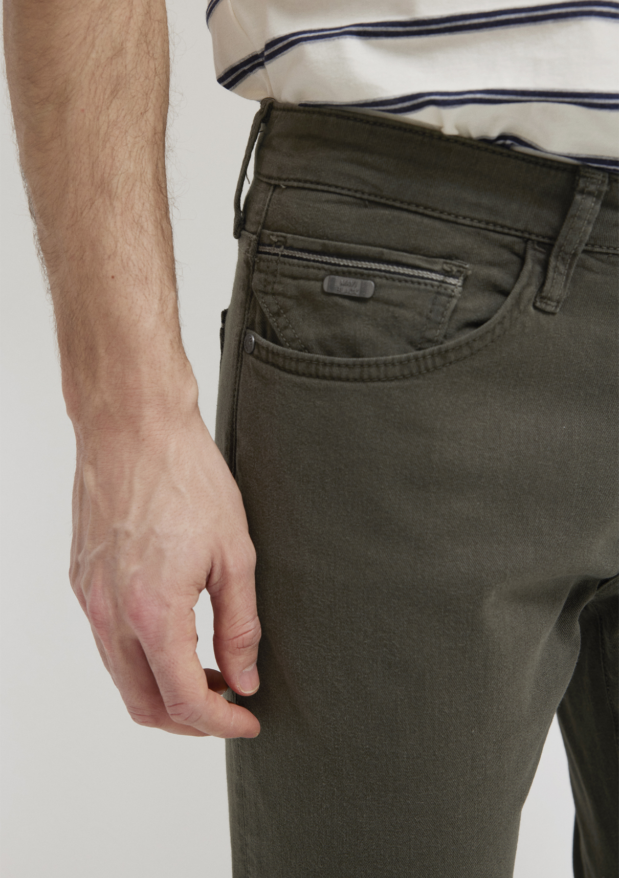 Mavi Jake Mavi Black Koyu Yeşil Gabardin Pantolon görsel 7