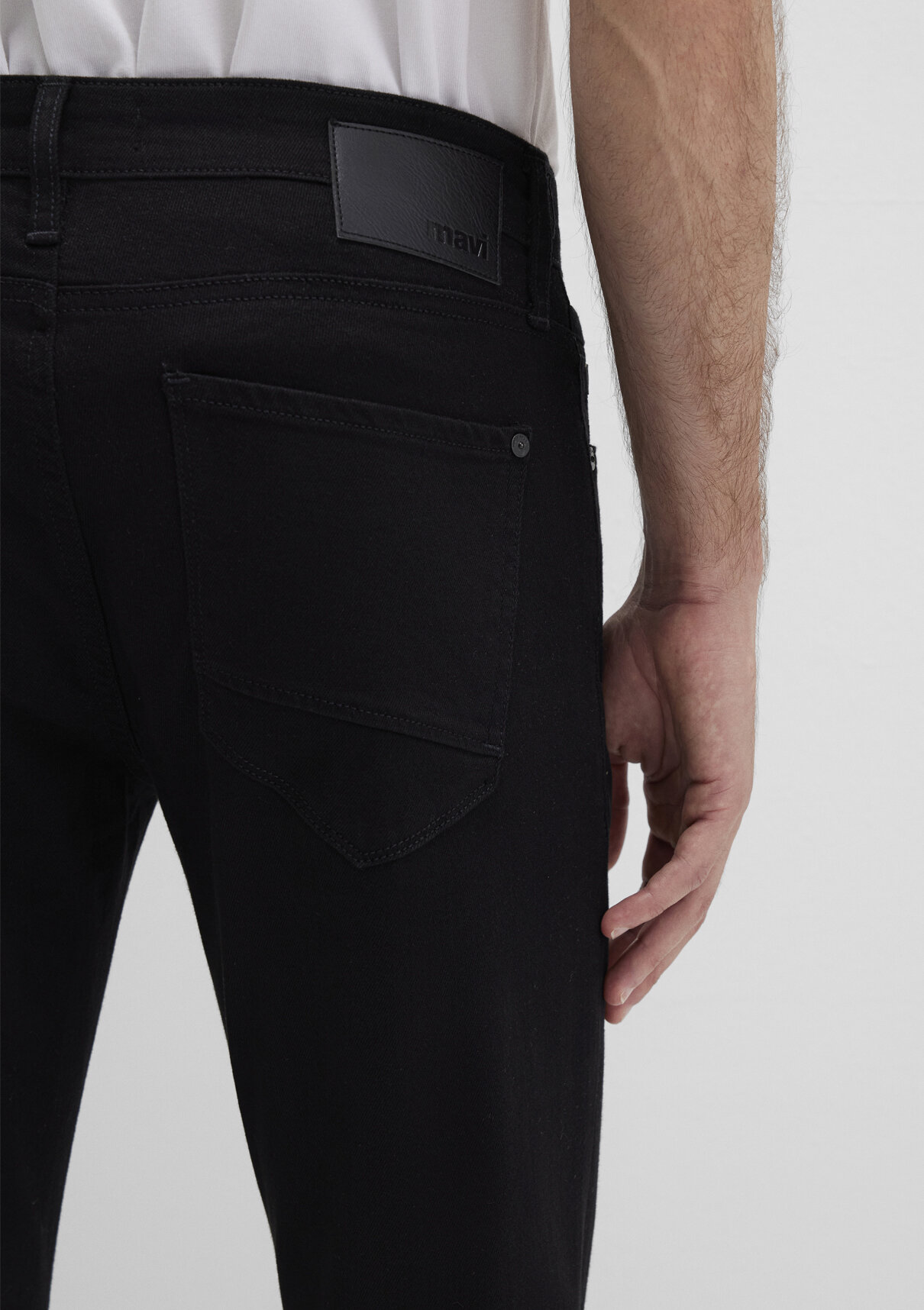 Mavi Siyah Comfort Jean Pantolon görsel 8