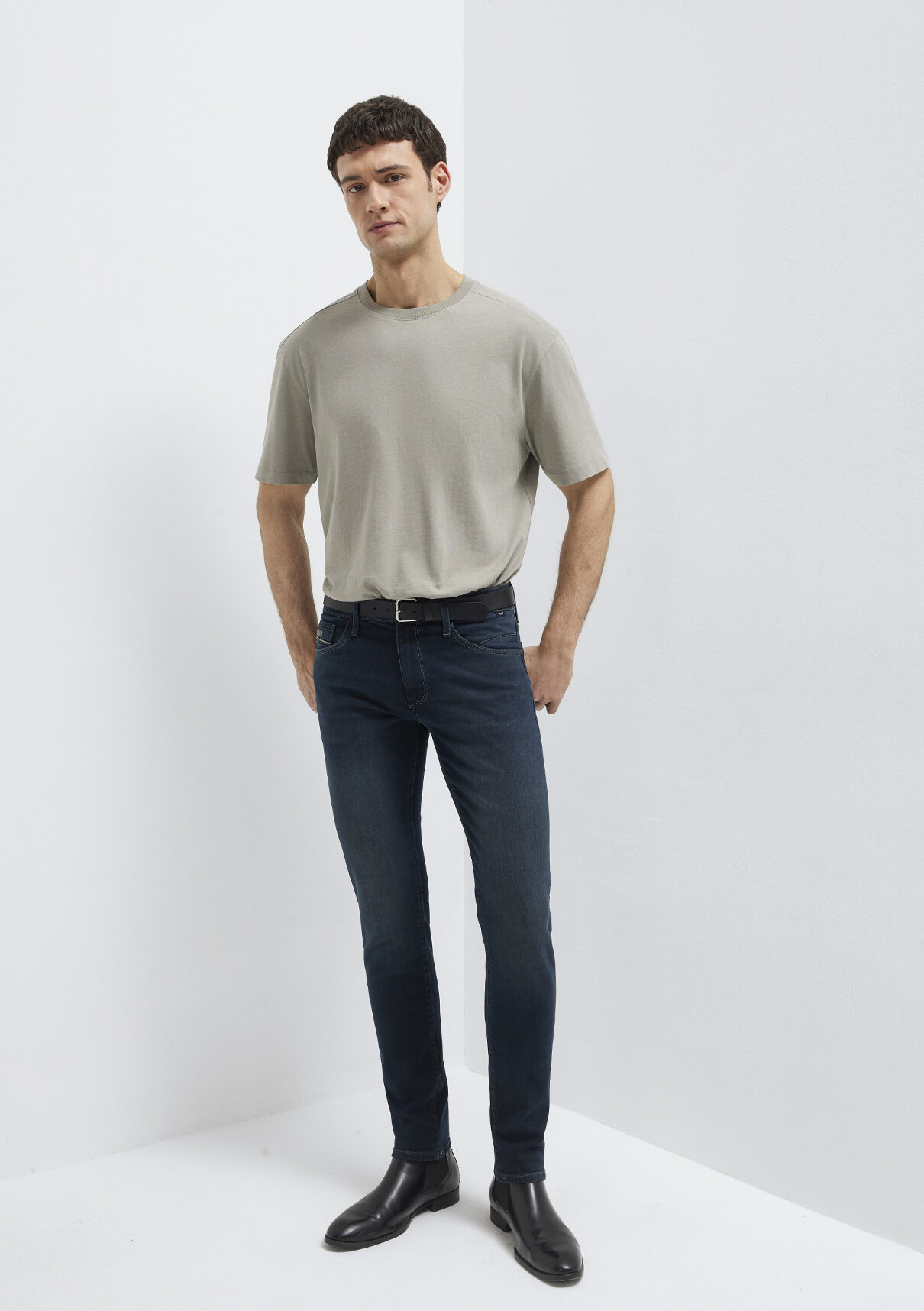 Mavi Black Puslu Mürekkep Mavi Jean Pantolon görsel 2