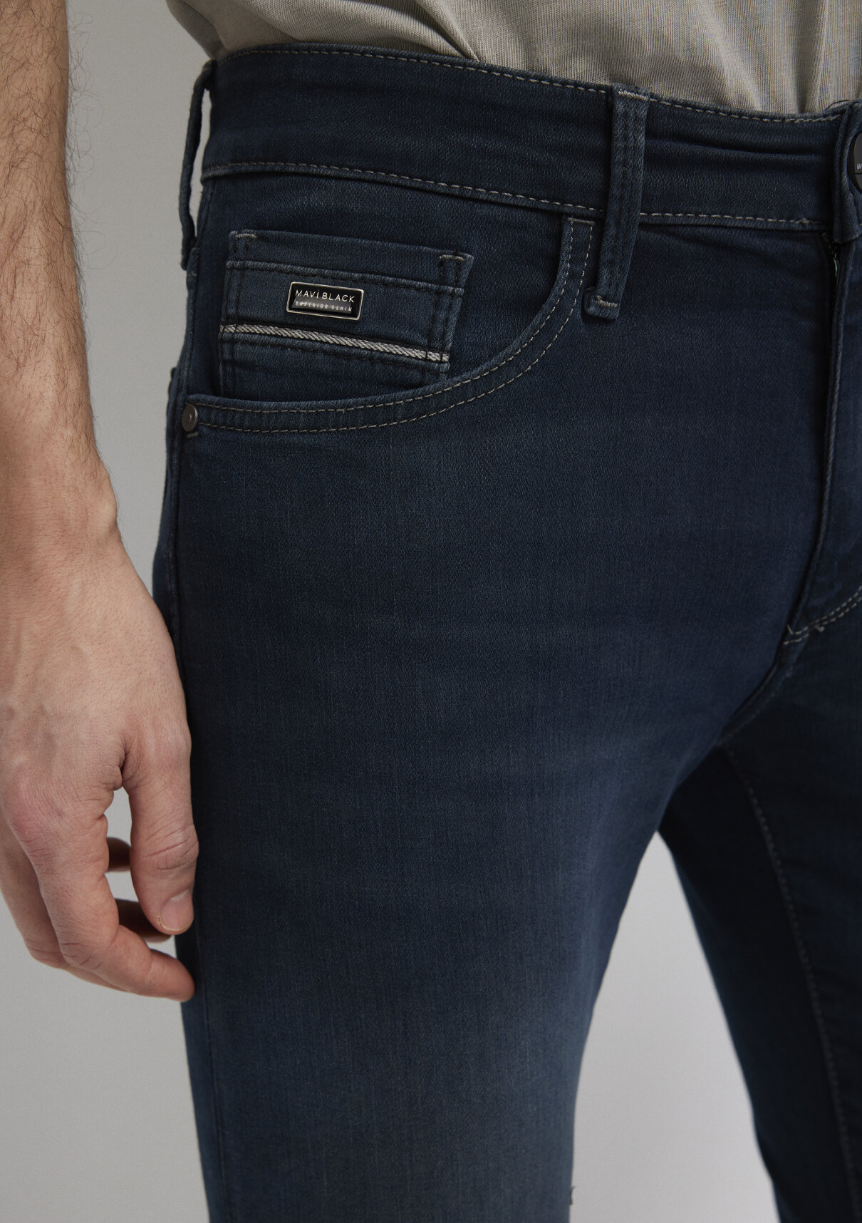 Mavi Black Puslu Mürekkep Mavi Jean Pantolon görsel 7
