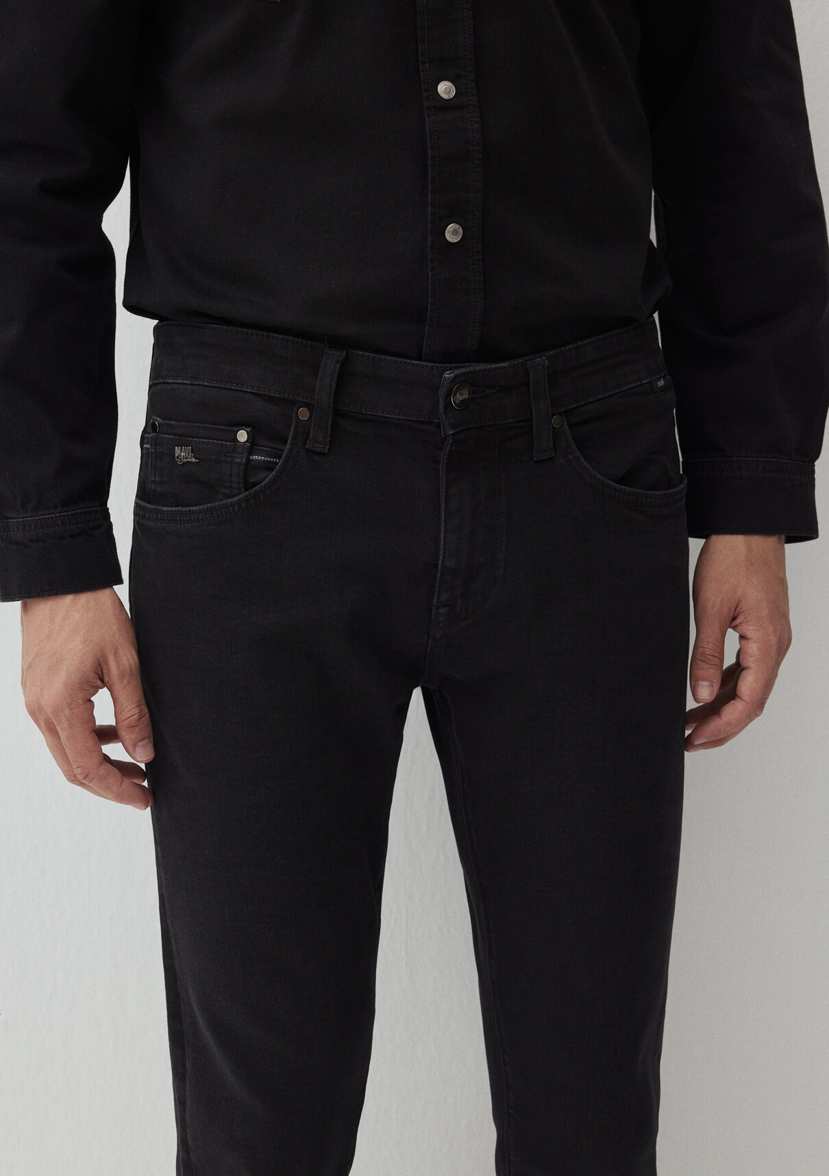 Mavi Lux Black Antrasit Jean Pantolon görsel 7