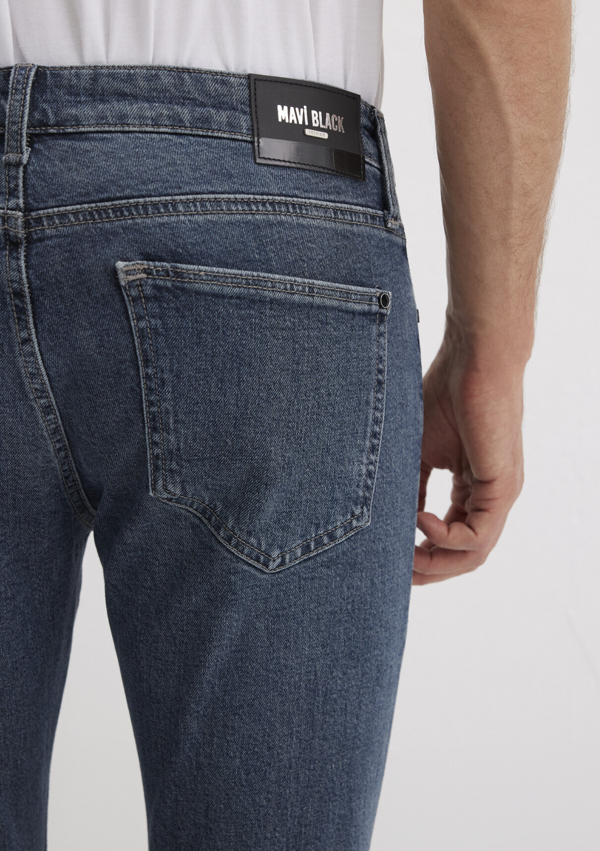 Mavi Black Puslu Koyu Mavi Jean Pantolon görsel 8