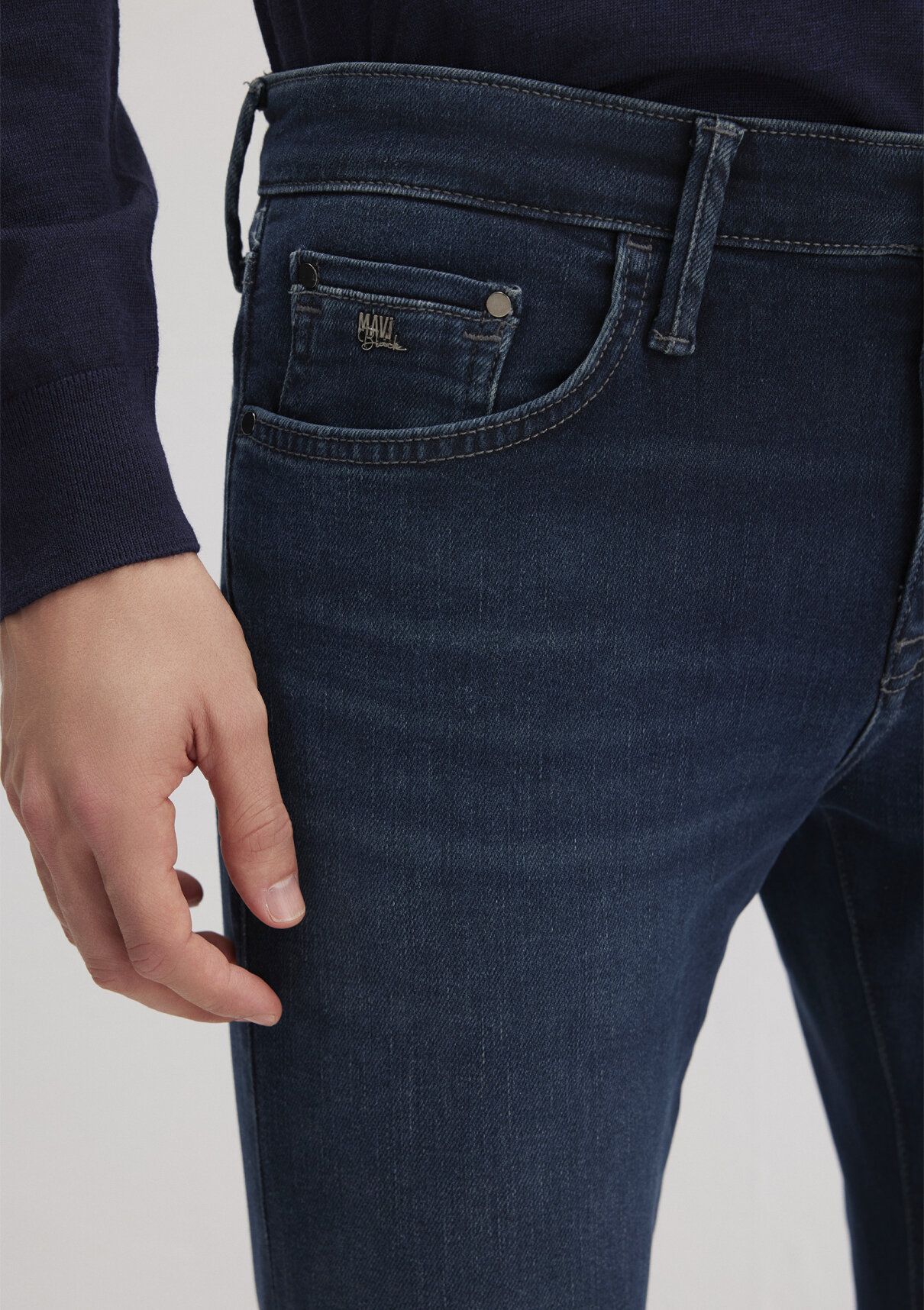 Mavi Lux Black Puslu Koyu Mavi Jean Pantolon görsel 8