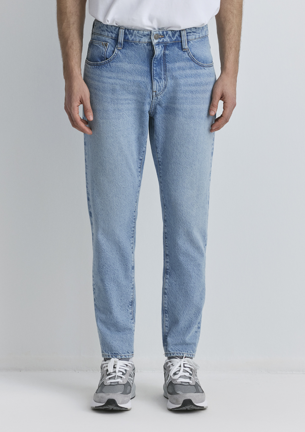 Mavi Classic Denim Açık Gölgeli Jean Pantolon görsel 4