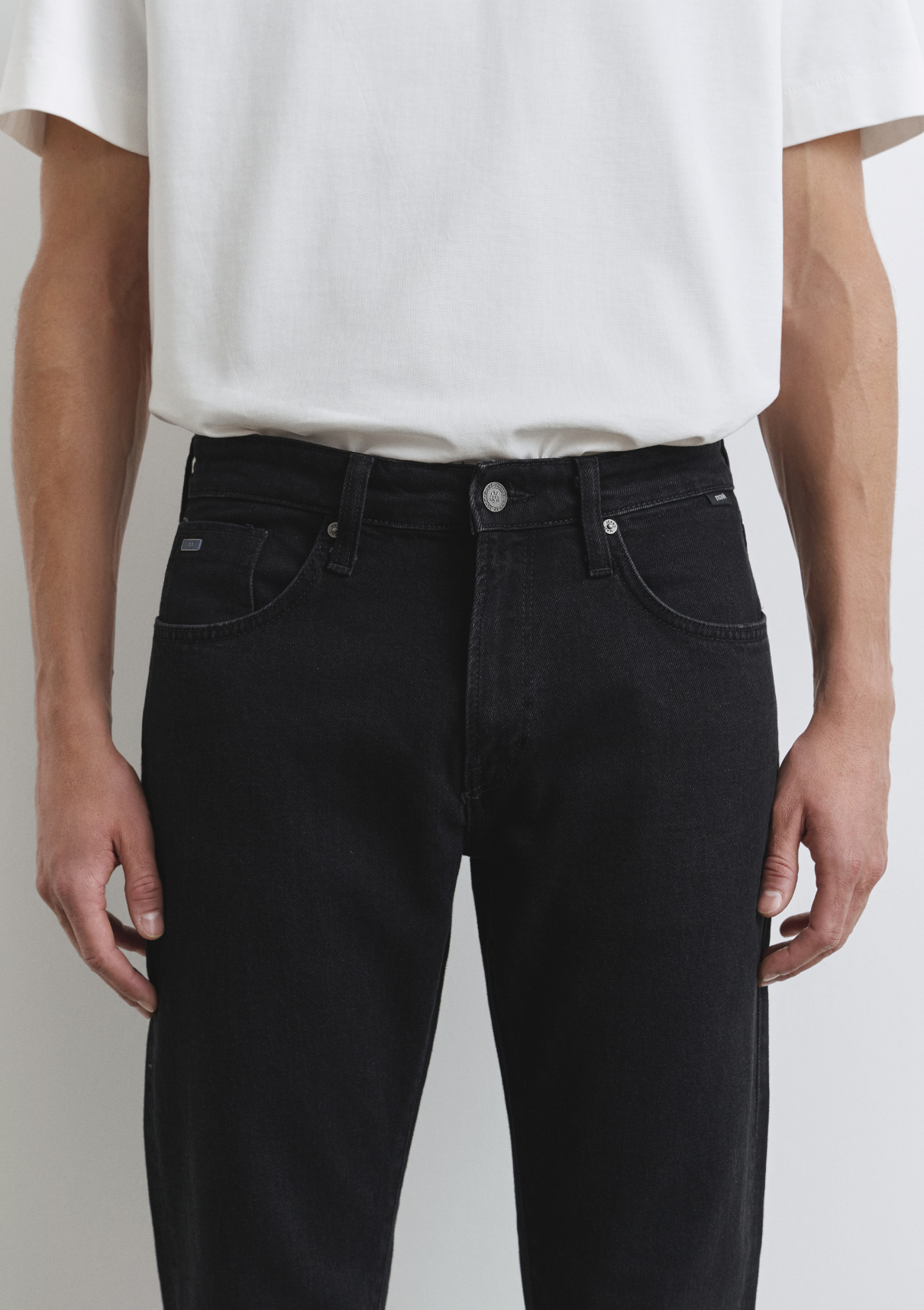 Mavi Classic Denim Yıkamalı Siyah Jean Pantolon görsel 8