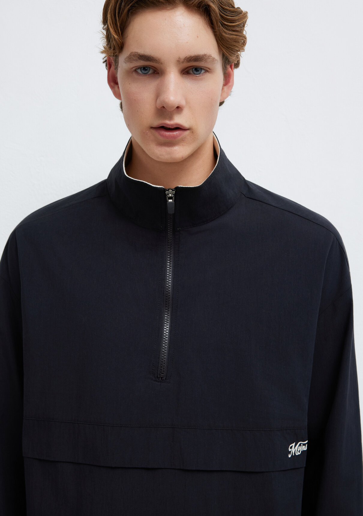 Mavi Yarı Fermuarlı Siyah Sweatshirt görsel 6