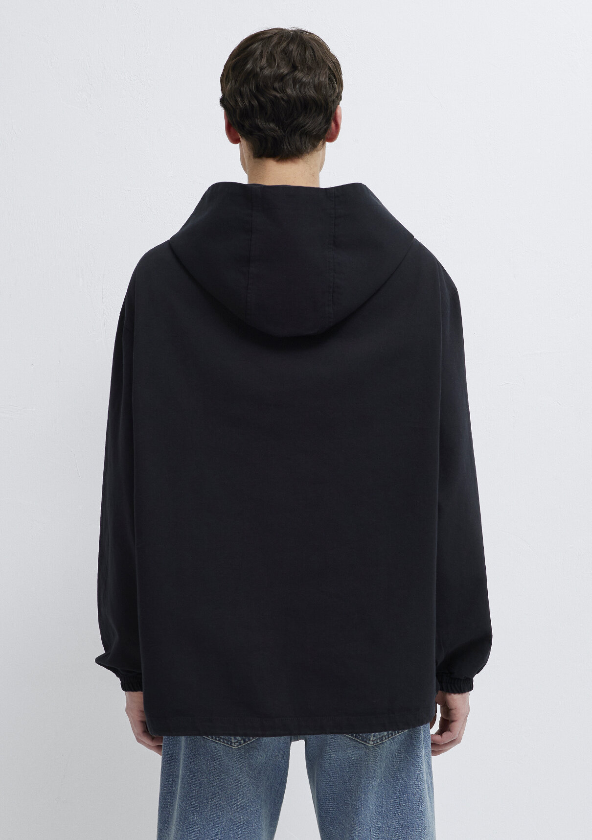 Mavi Kapüşonlu Siyah Sweatshirt görsel 6