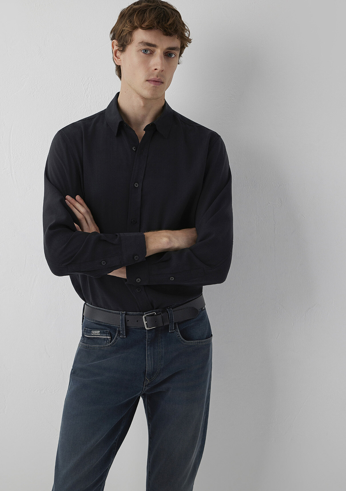 Mavi (Tencel™) Lyocell Karışımlı Siyah Gömlek