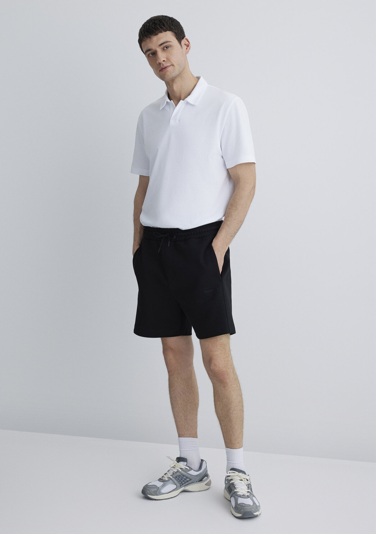 Mavi Black Siyah Basic Şort