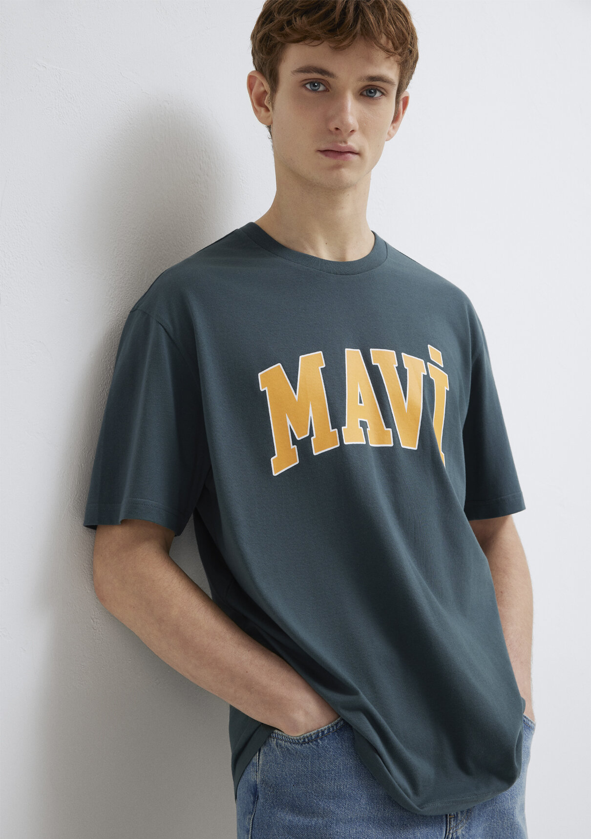 Mavi Logo Baskılı Yeşil Tişört