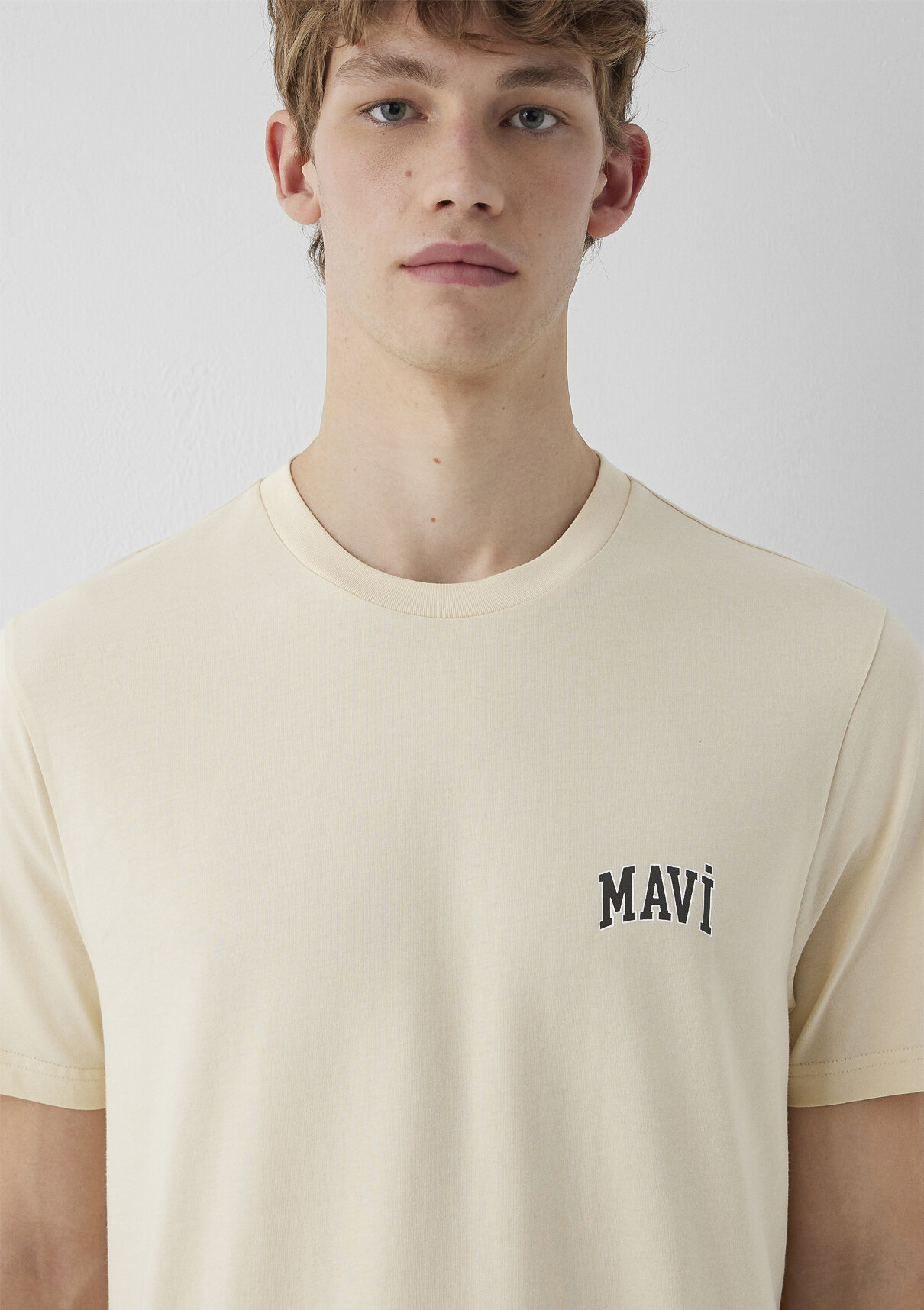 Mavi Logo Baskılı Ekru Tişört görsel 7
