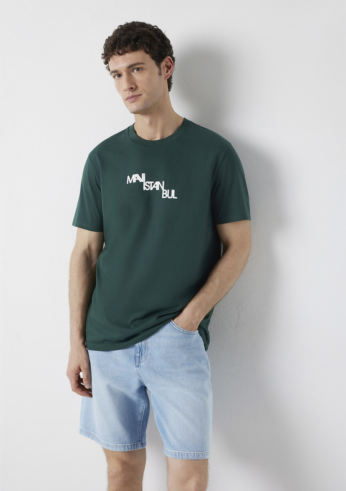 Mavi İstanbul Baskılı Yeşil Tişört