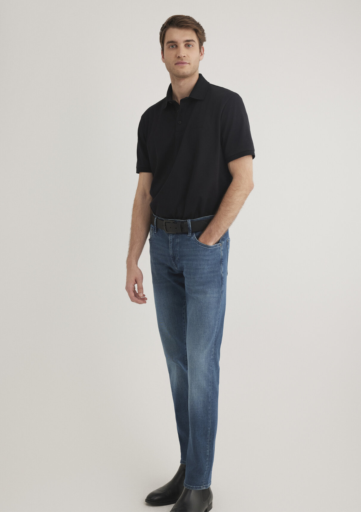 Mavi Black Siyah Polo Tişört görsel 3