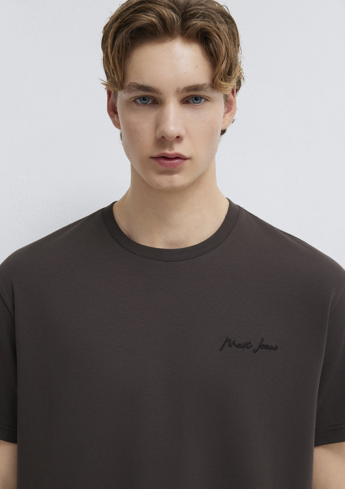 Mavi Jeans Nakışlı Kahverengi Basic Tişört görsel 7