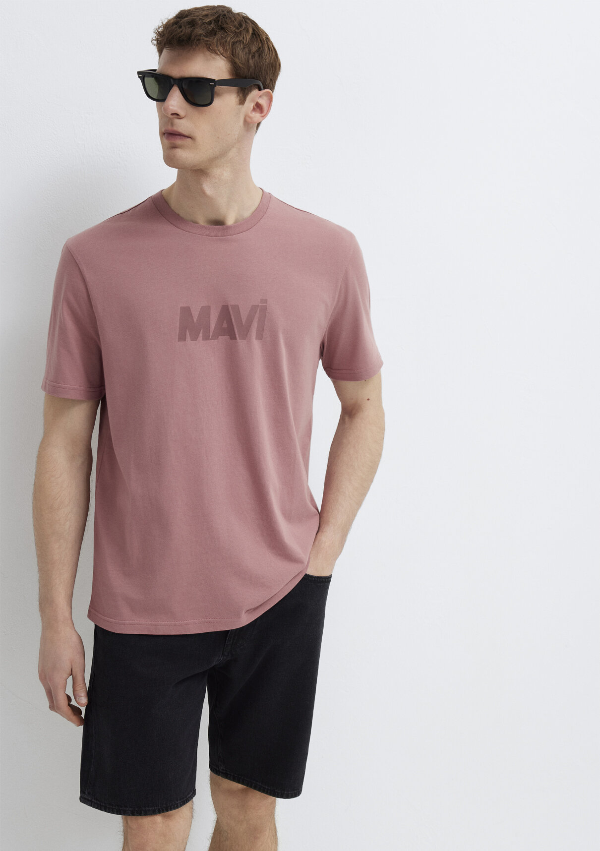 Mavi Logo Baskılı Pembe Tişört