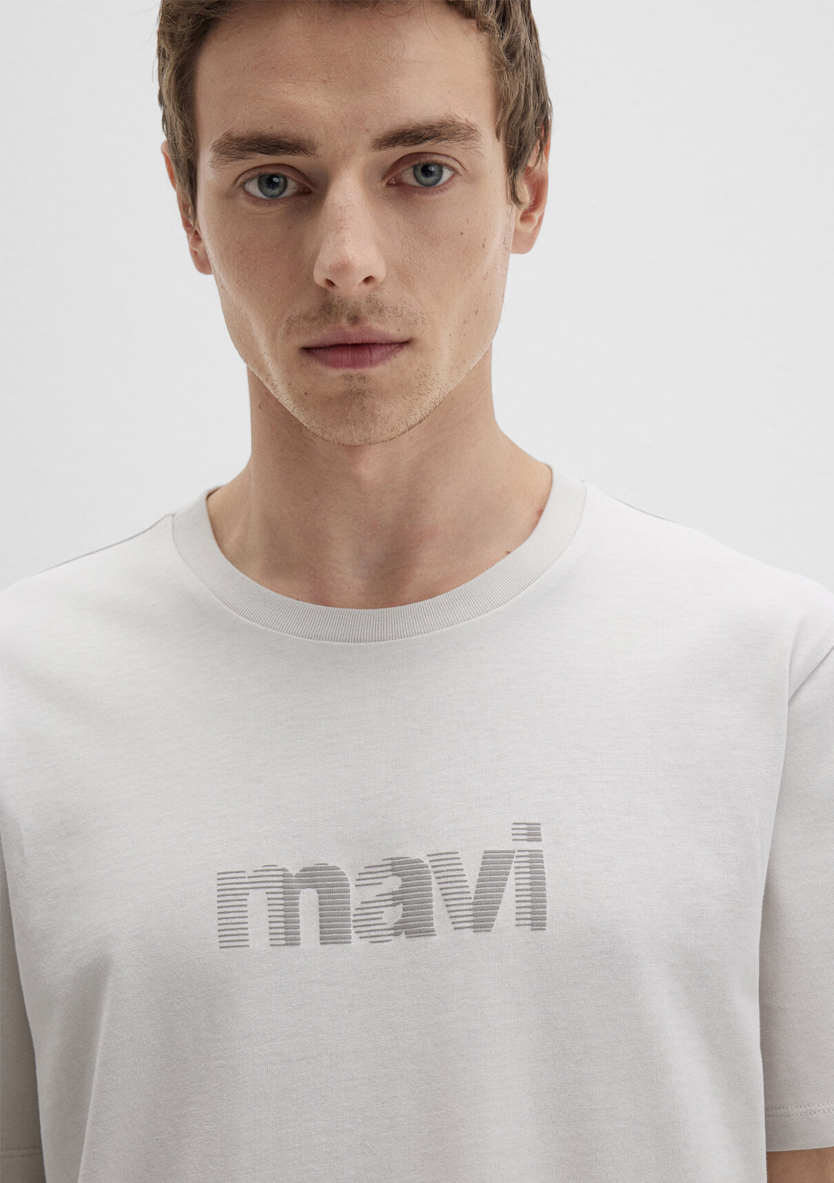 Mavi Logo Baskılı Gri Tişört görsel 5